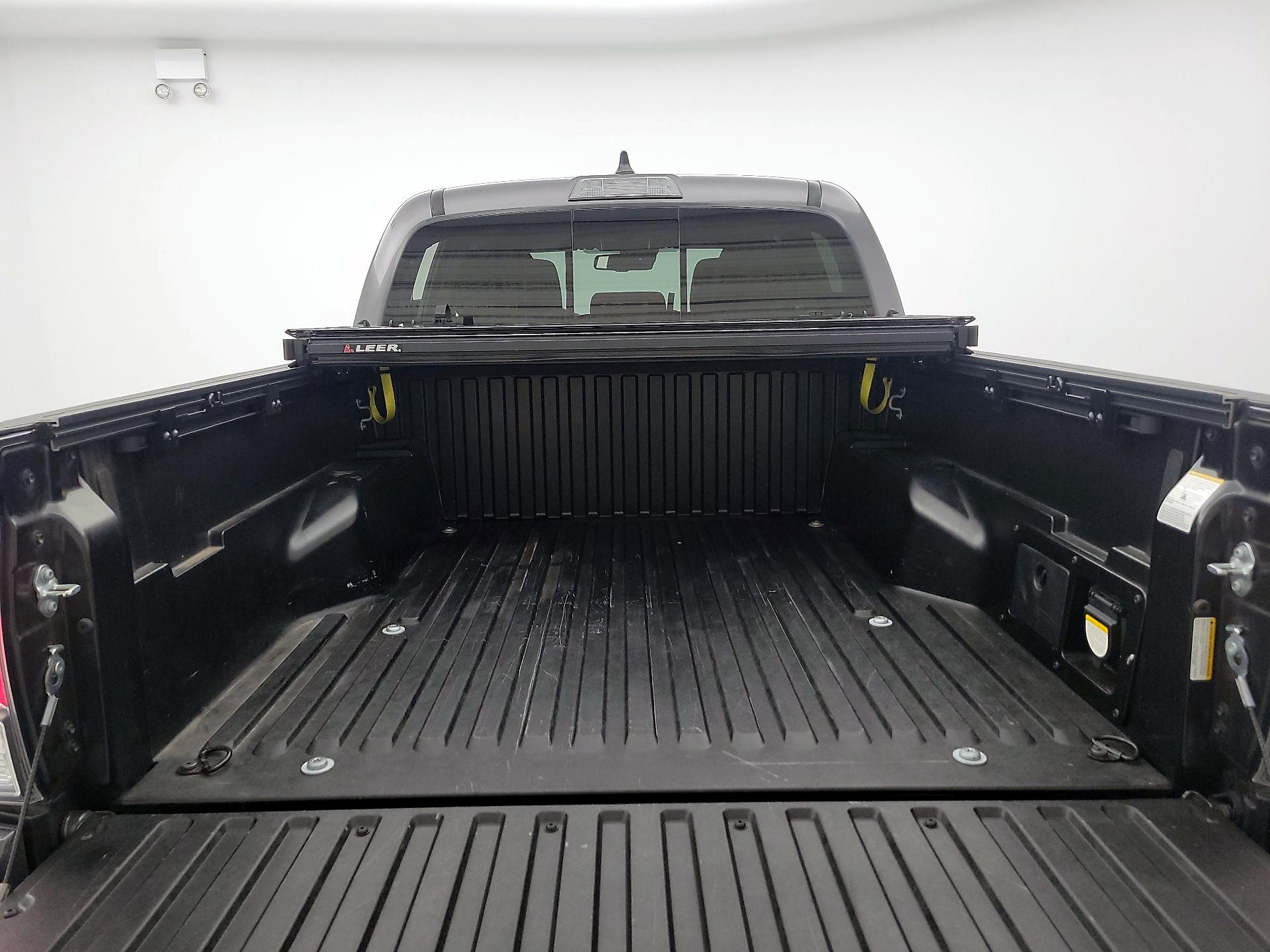 Thumbnail: 2021 Toyota Tacoma - 20