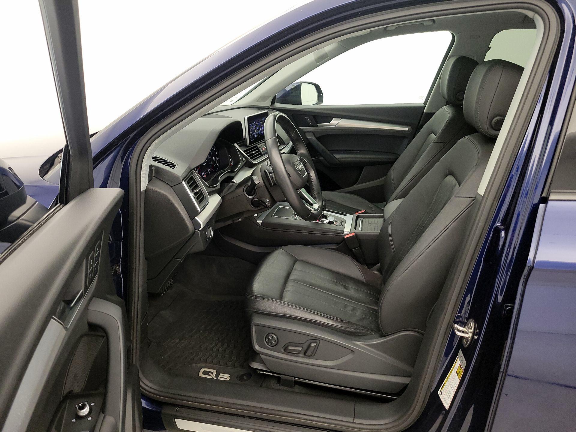 Thumbnail: 2019 Audi Q5 - 11