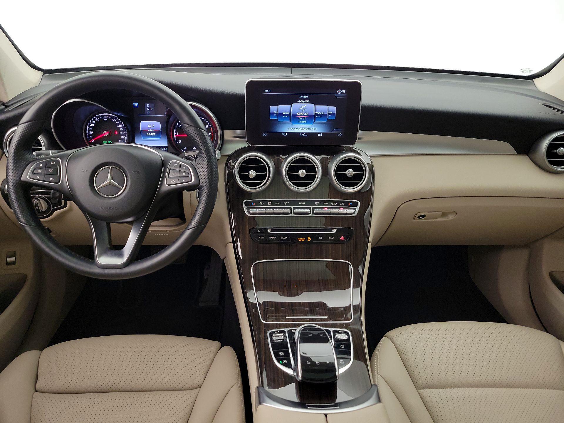Thumbnail: 2018 Mercedes-Benz GLC - 9