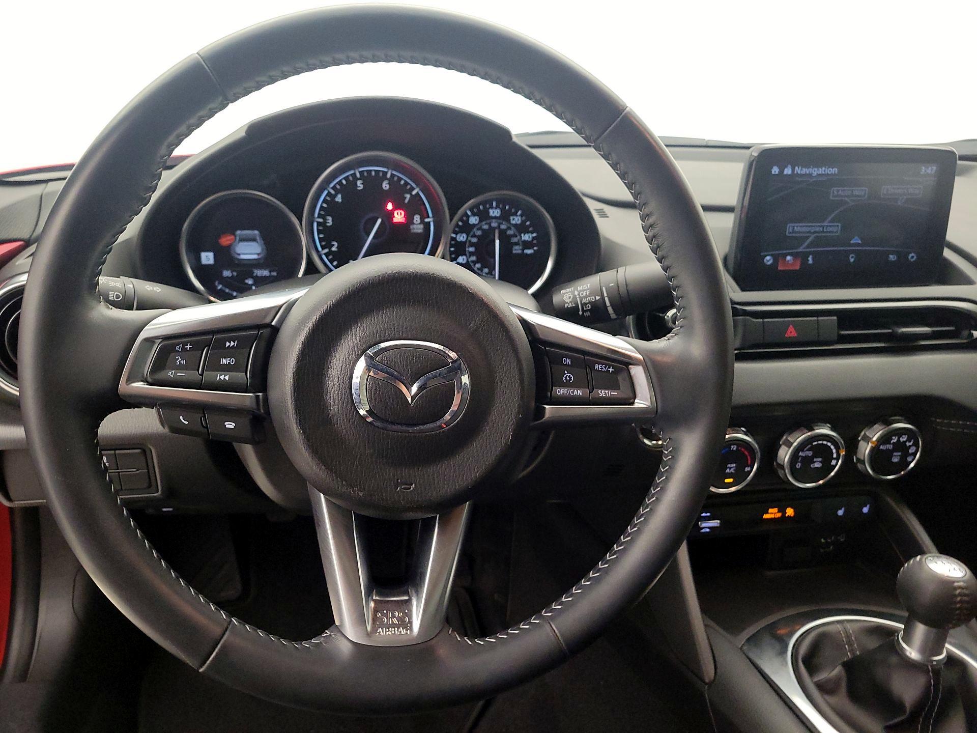 Thumbnail: 2020 Mazda MX-5 Miata - 10