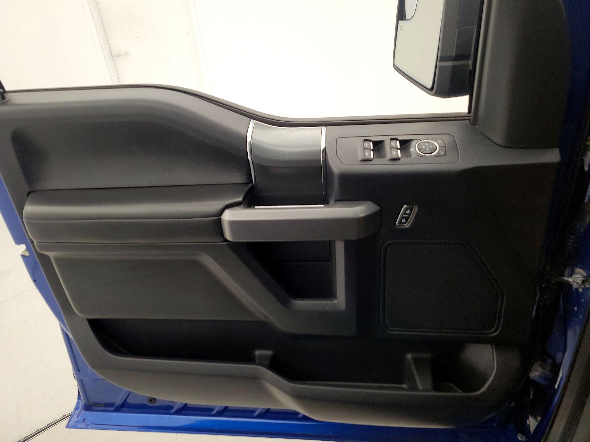 Thumbnail: 2017 Ford F-150 - 12