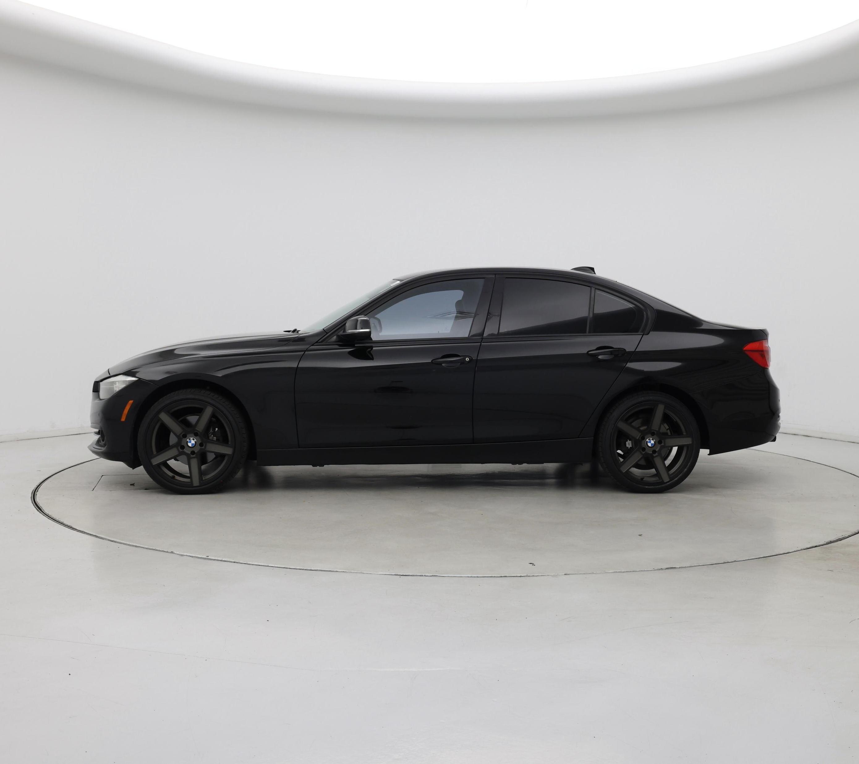 Thumbnail: 2016 BMW 3 Series - 3