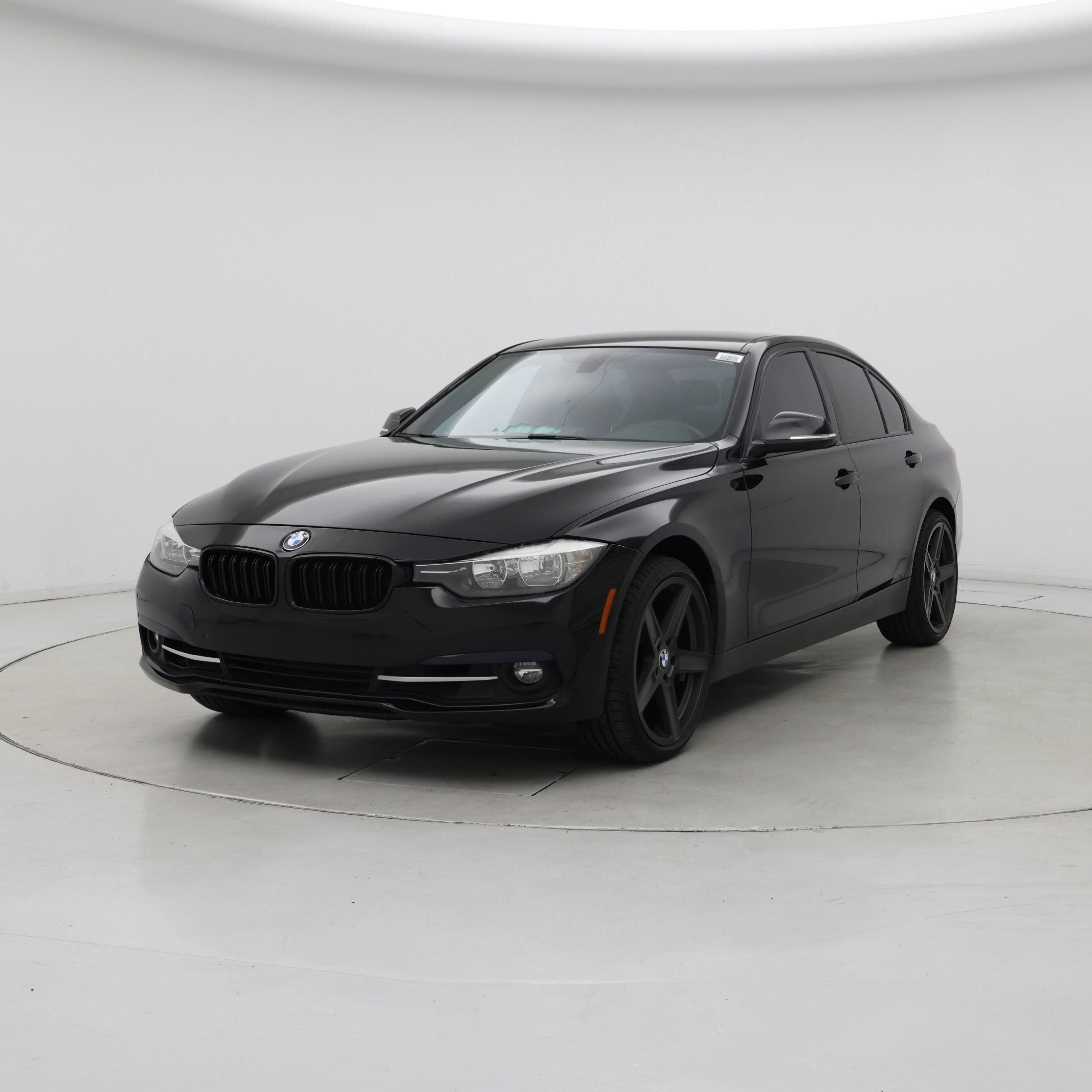 Thumbnail: 2016 BMW 3 Series - 4