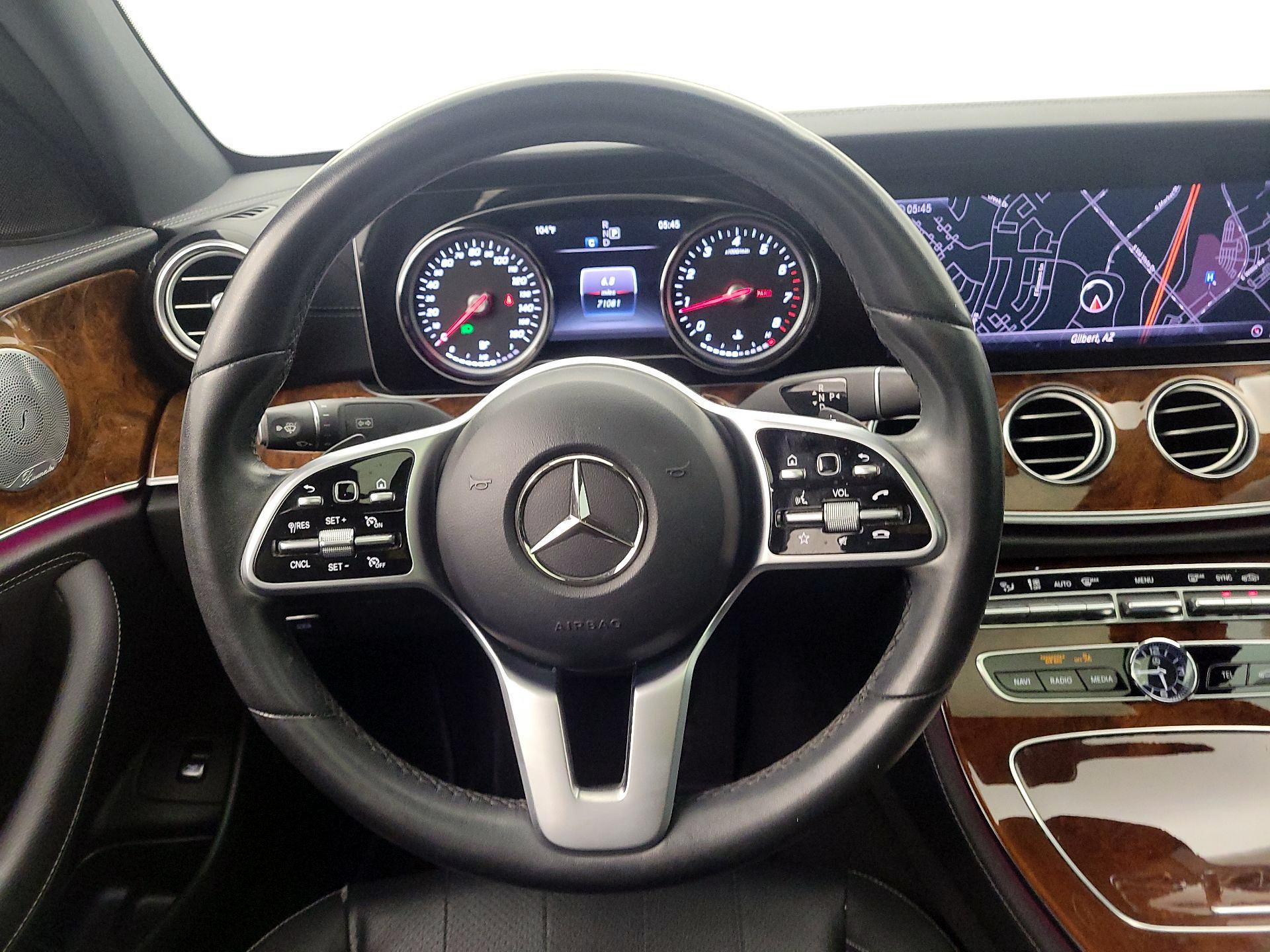 Thumbnail: 2019 Mercedes-Benz E-Class - 10