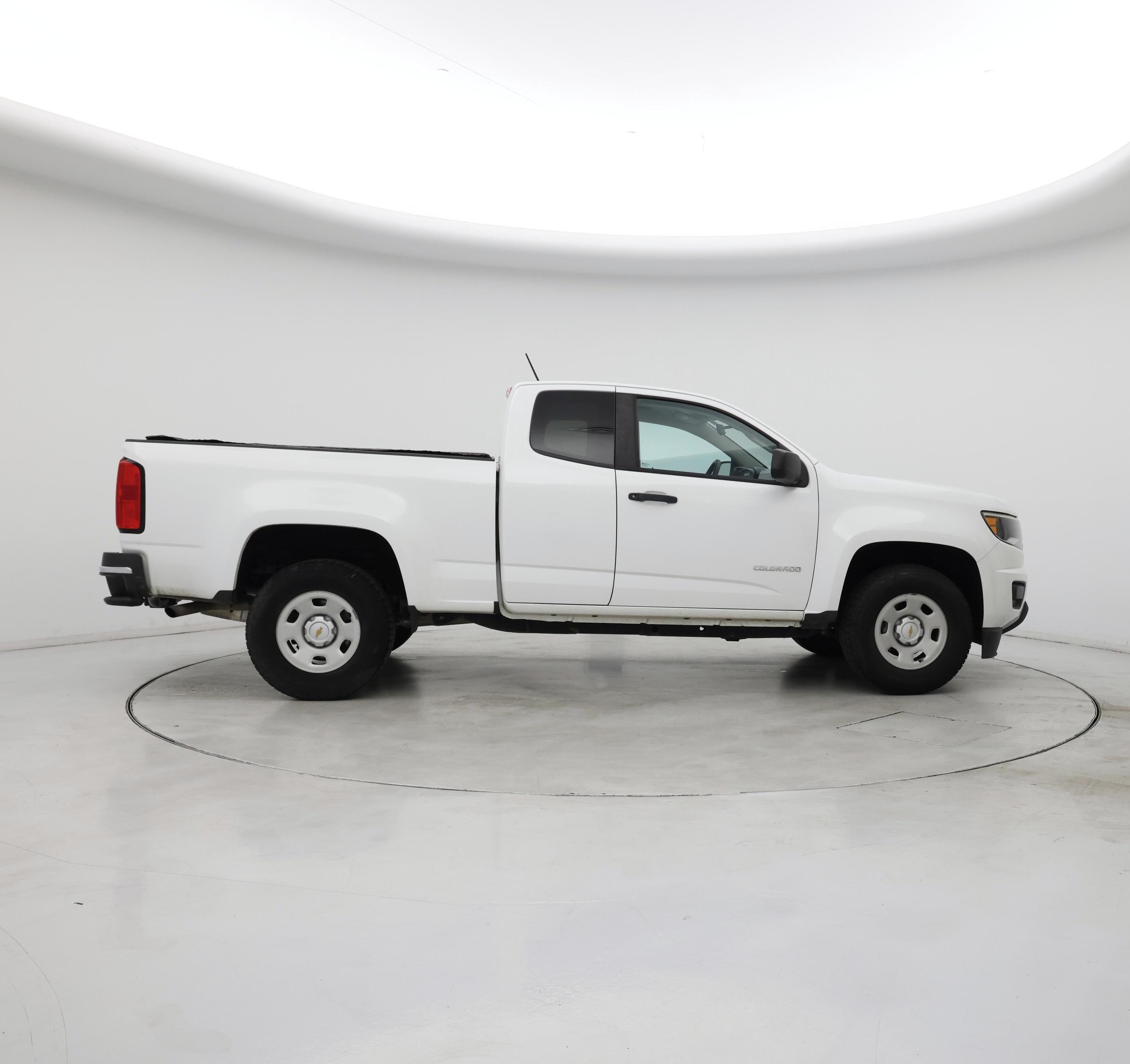 Thumbnail: 2018 Chevrolet Colorado - 7
