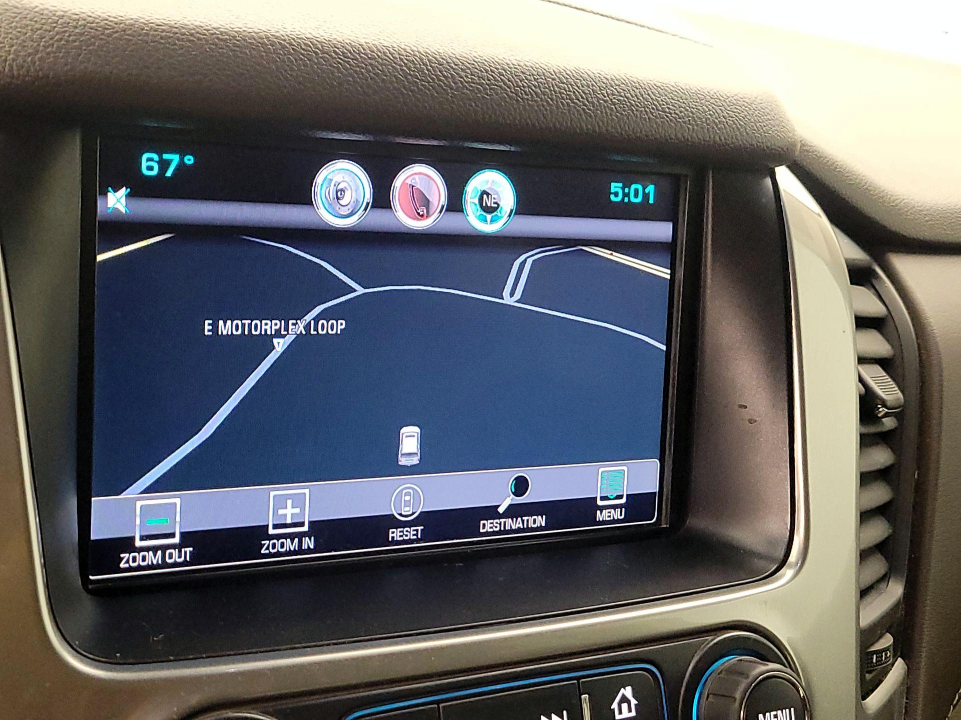 Thumbnail: 2015 Chevrolet Tahoe - 14