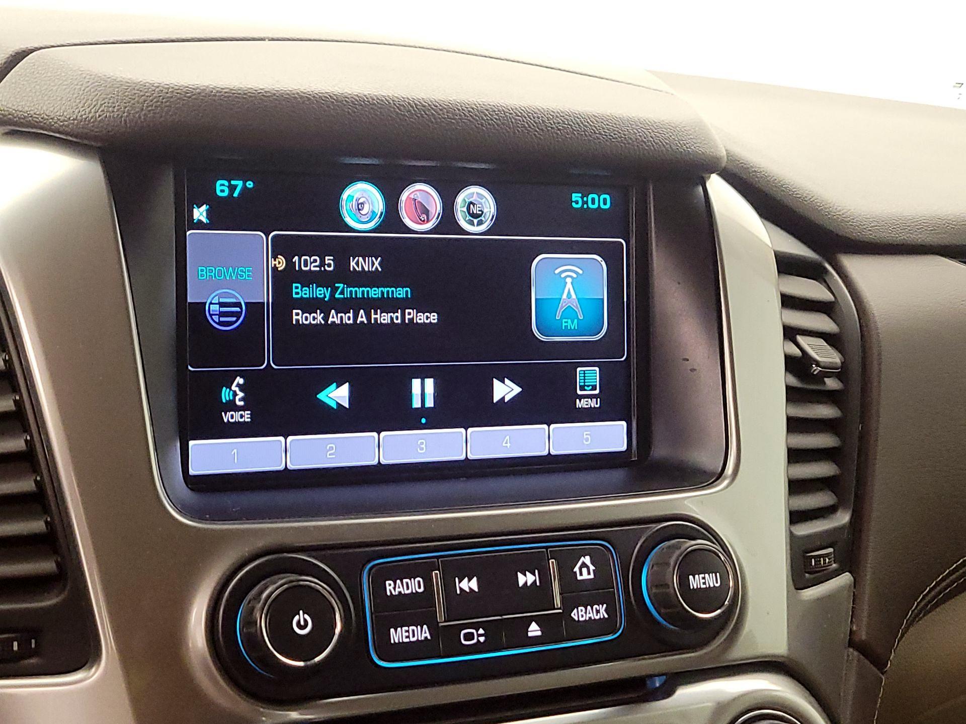 Thumbnail: 2015 Chevrolet Tahoe - 16