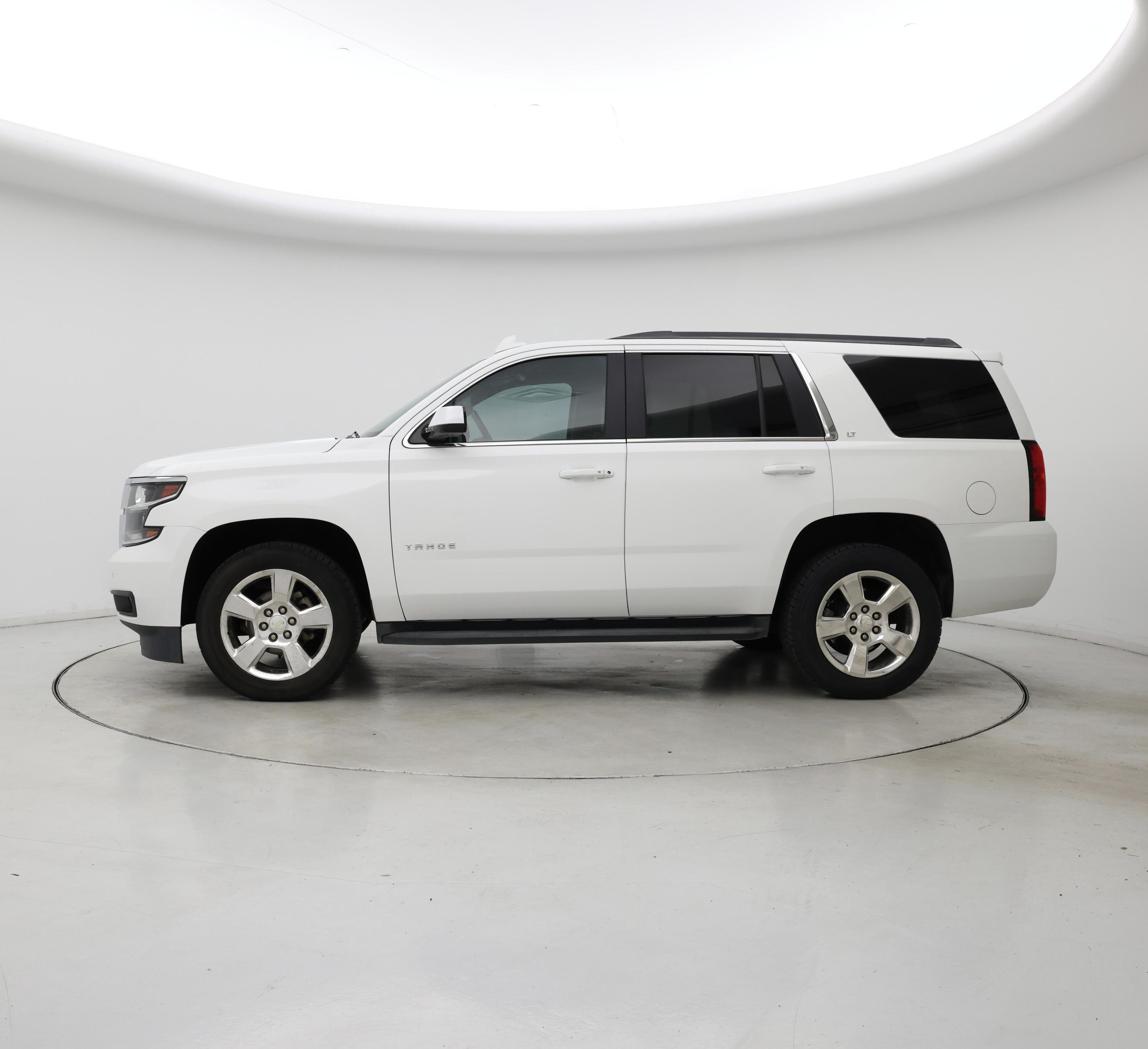 Thumbnail: 2015 Chevrolet Tahoe - 3
