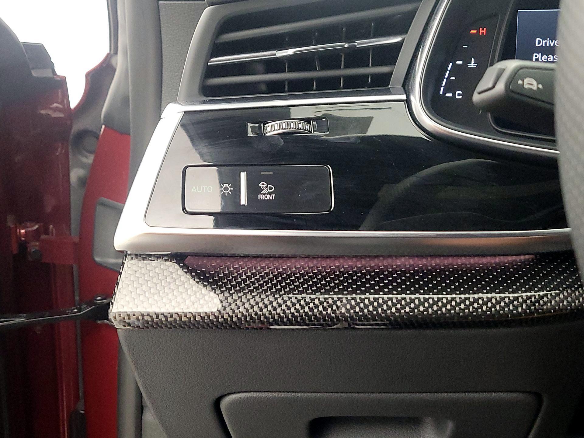 Thumbnail: 2023 Audi SQ8 - 13