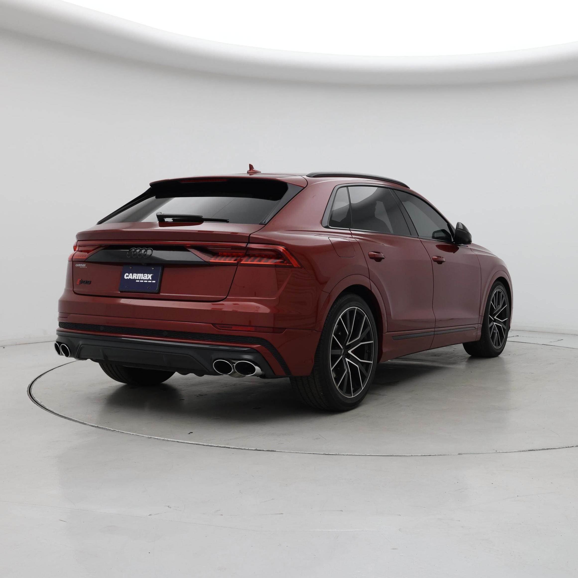 Thumbnail: 2023 Audi SQ8 - 8