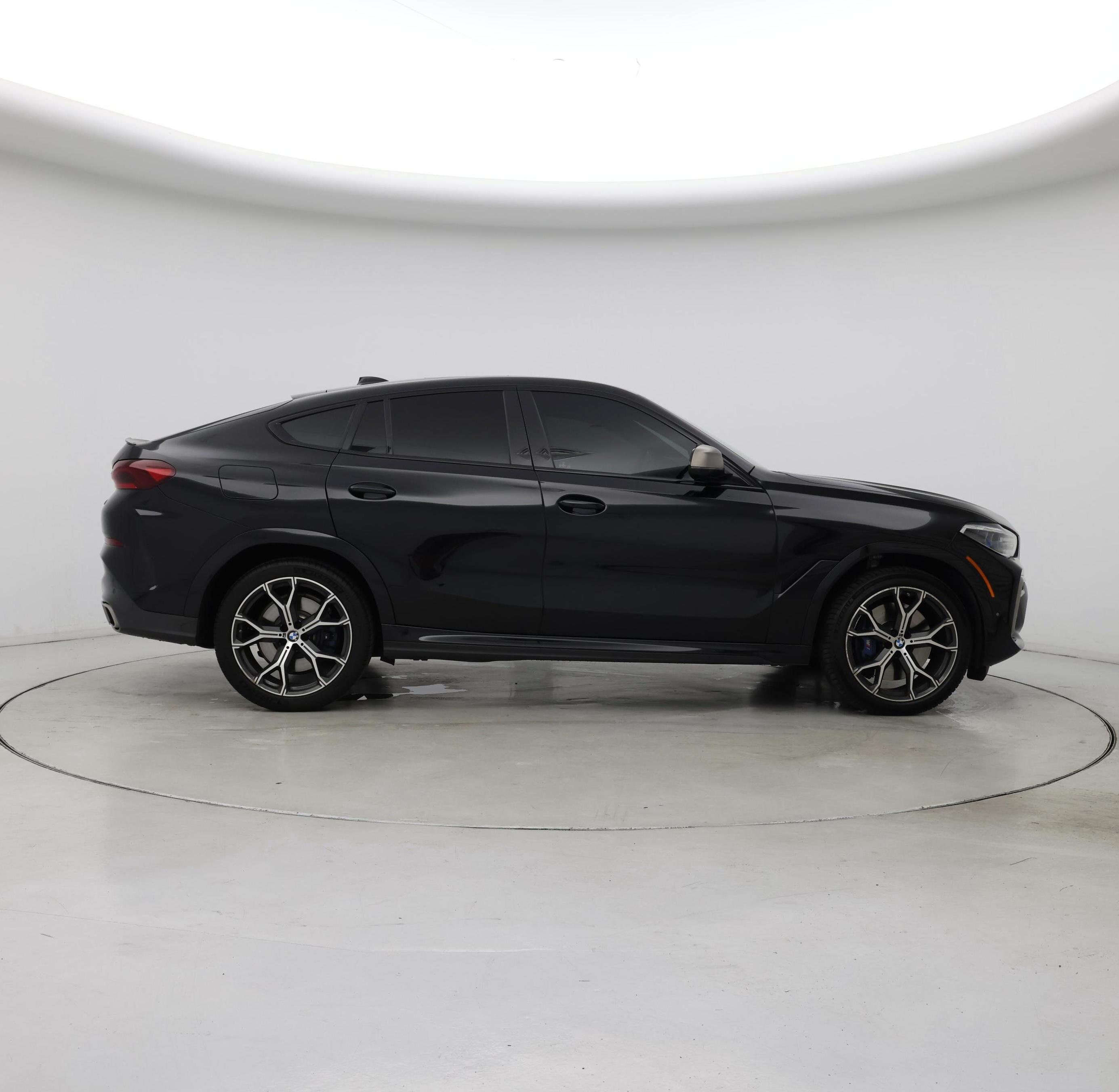 Thumbnail: 2021 BMW X6 - 7