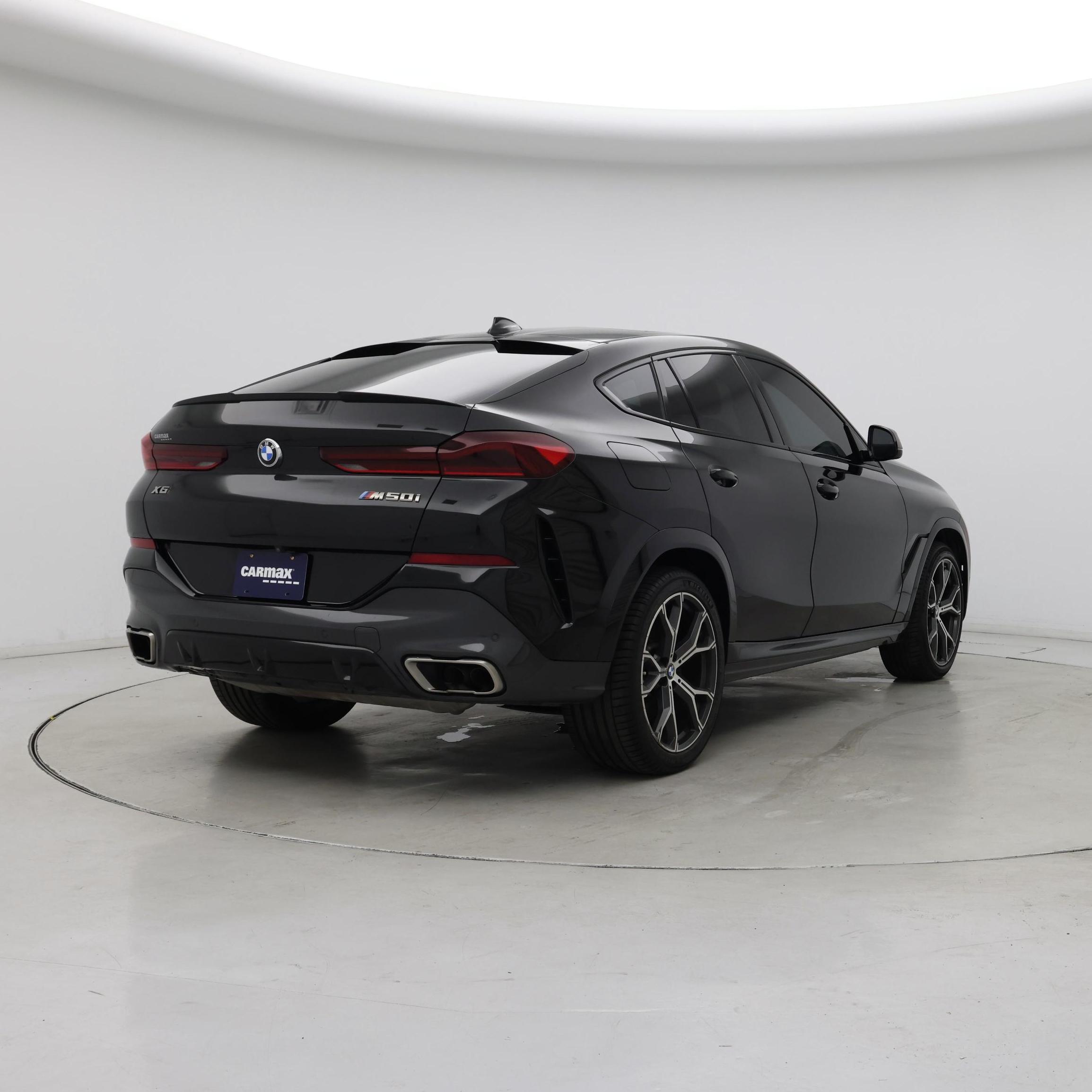 Thumbnail: 2021 BMW X6 - 8
