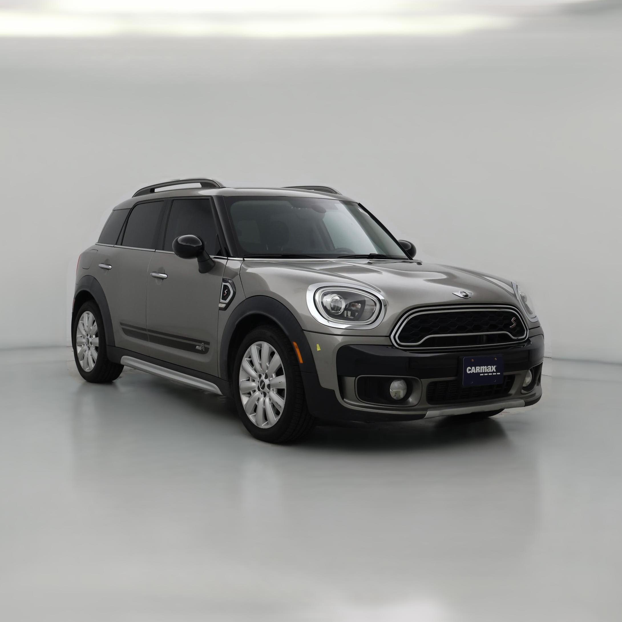 Thumbnail: 2017 MINI Cooper Countryman - 1