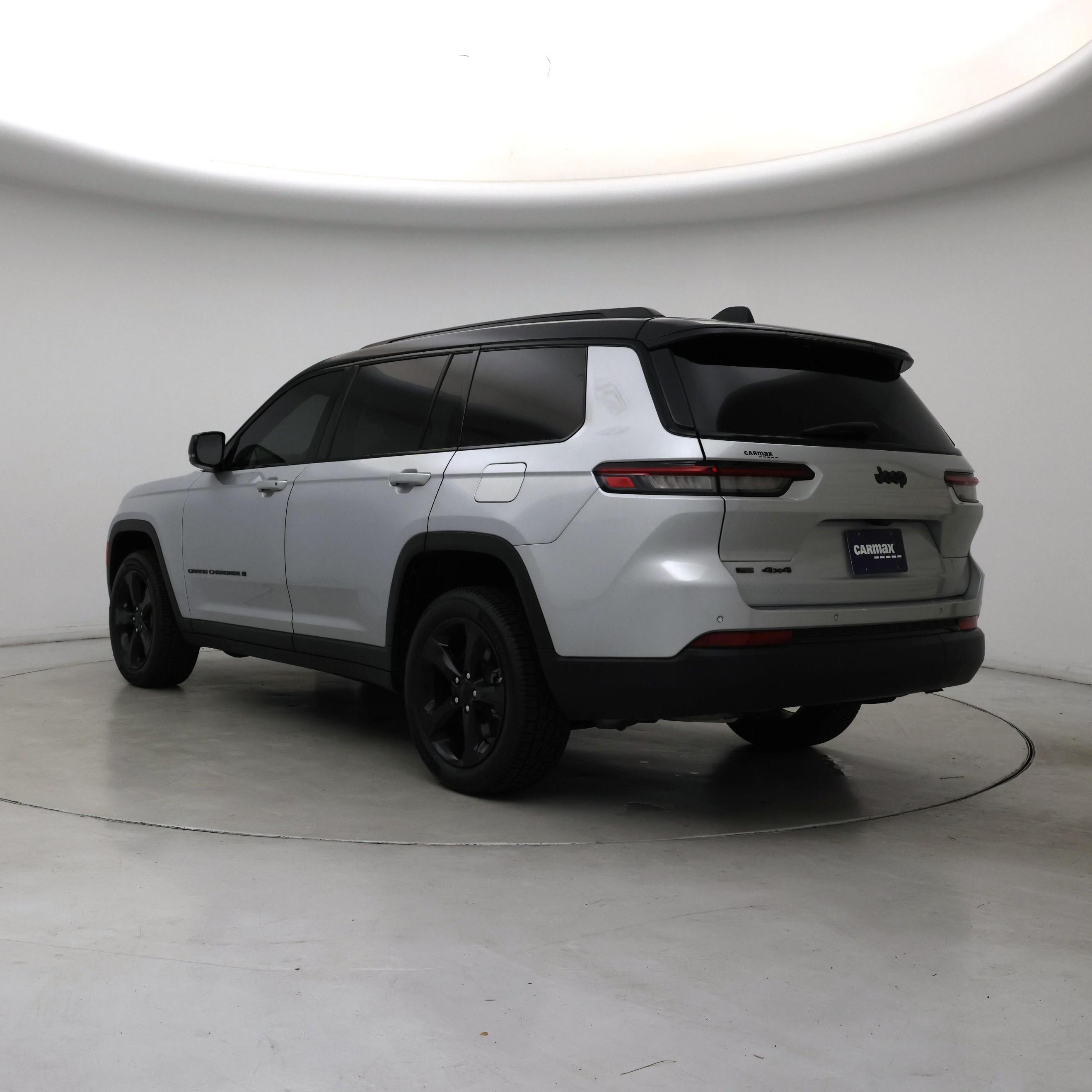Thumbnail: 2022 Jeep Grand Cherokee L - 2