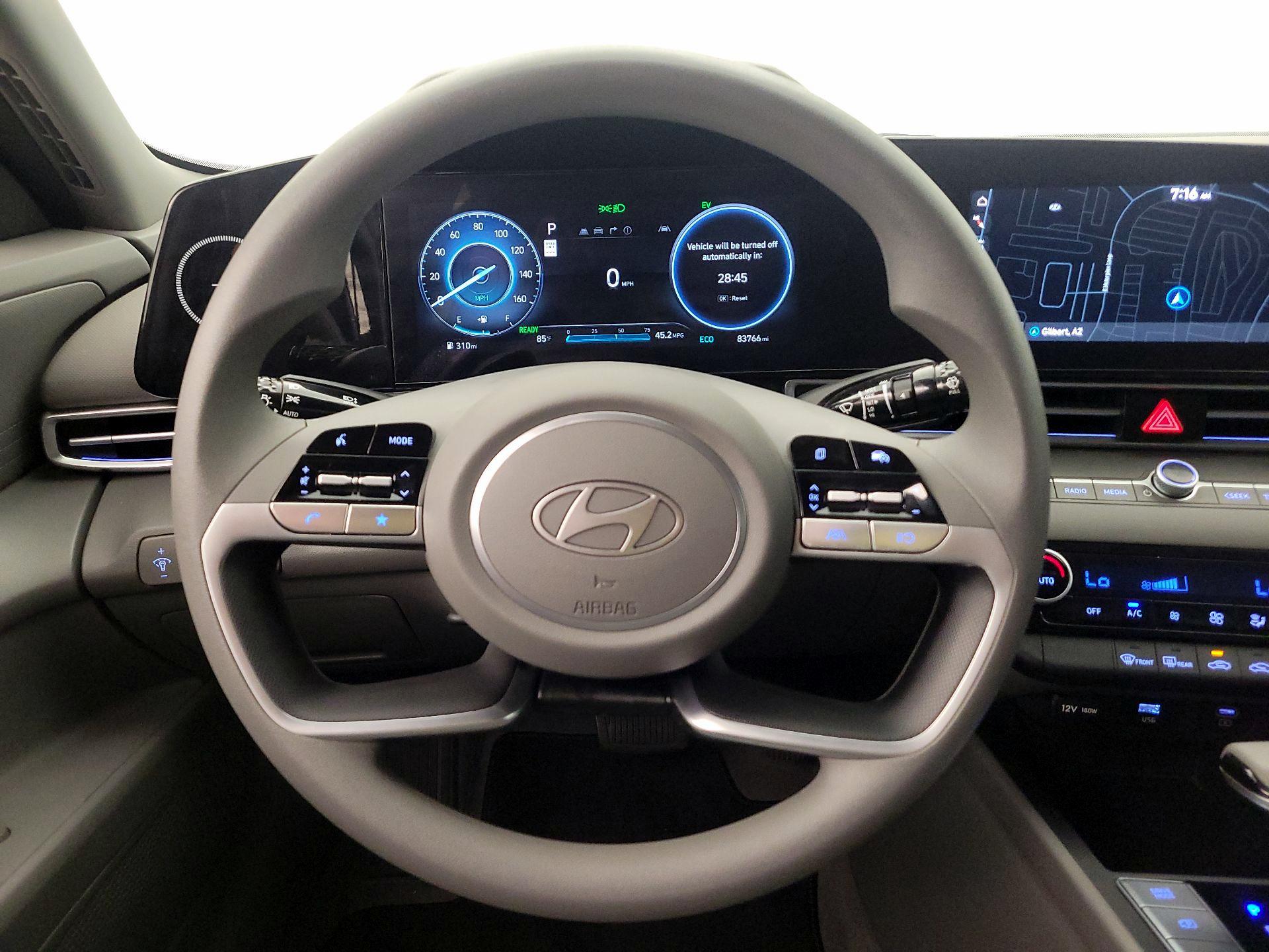 Thumbnail: 2024 Hyundai Elantra - 10