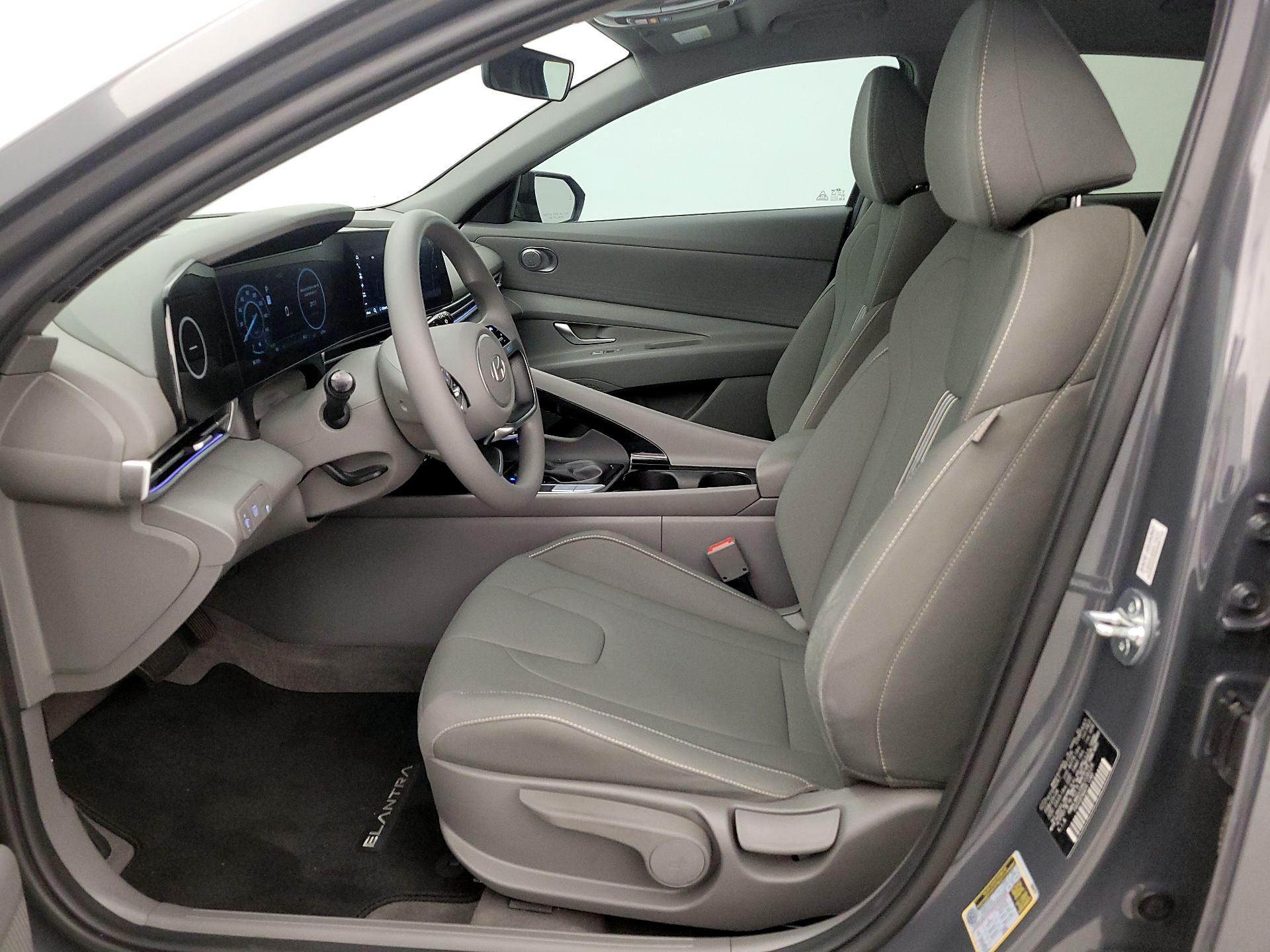 Thumbnail: 2024 Hyundai Elantra - 11