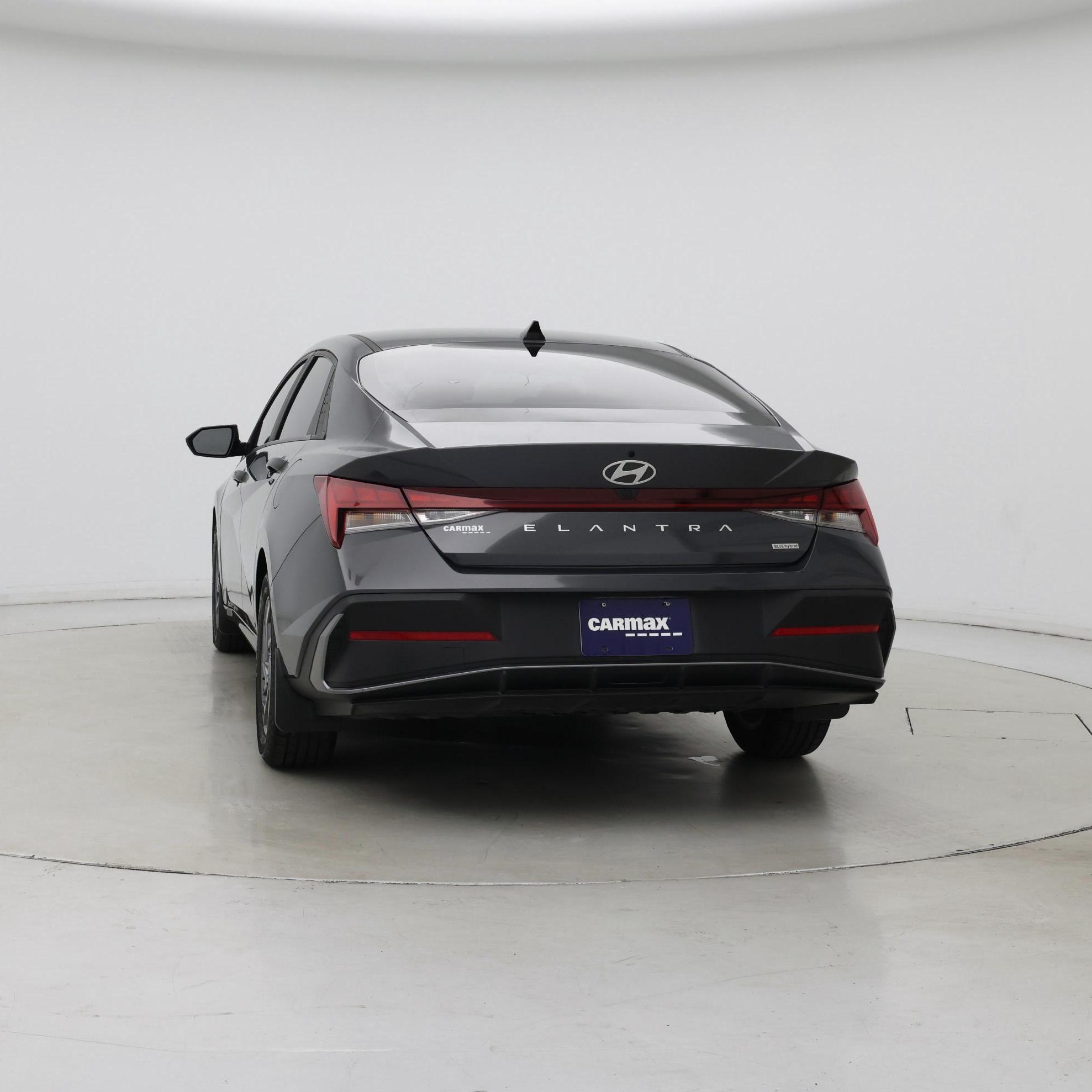 Thumbnail: 2024 Hyundai Elantra - 6