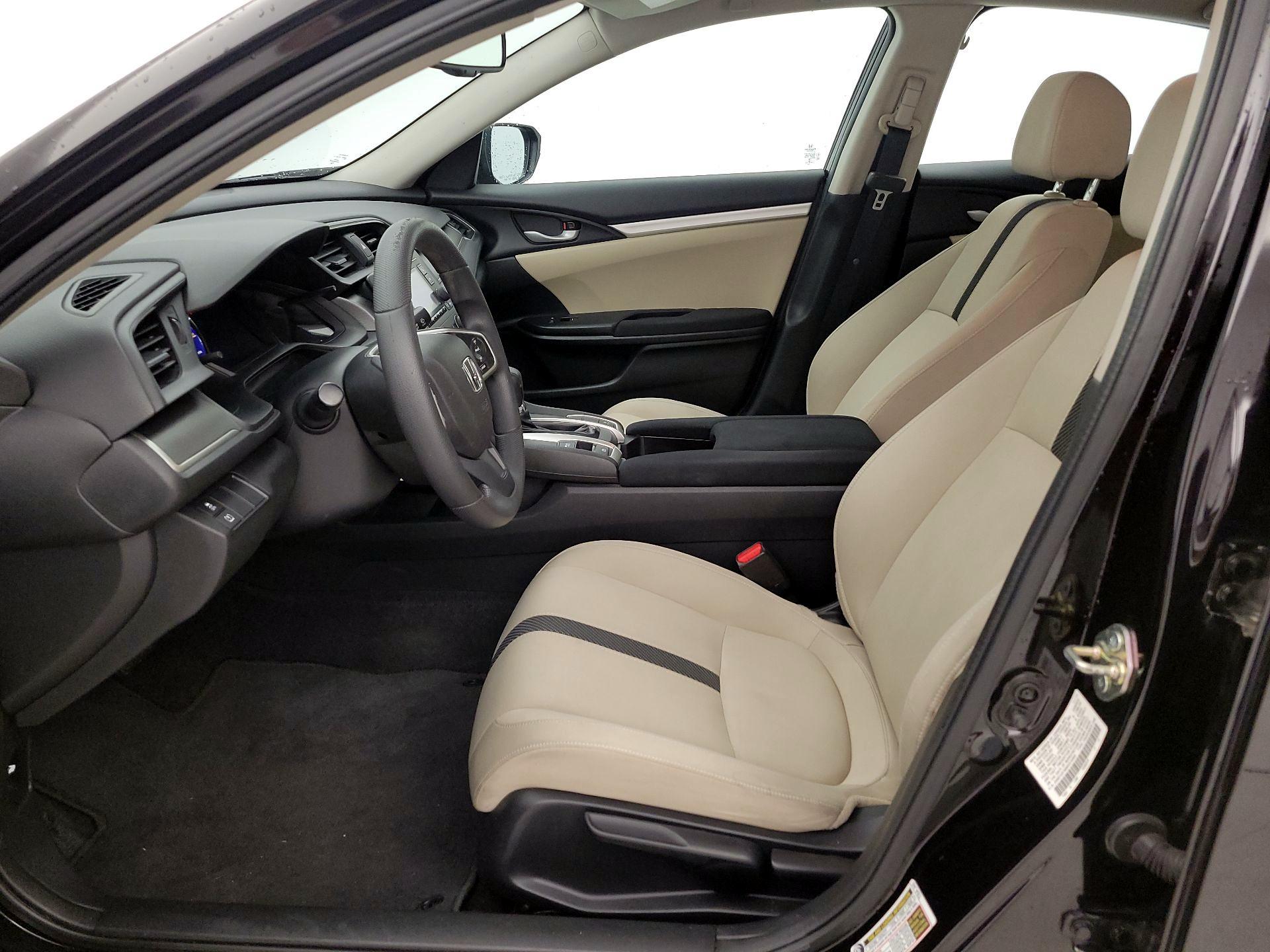 Thumbnail: 2016 Honda Civic - 11