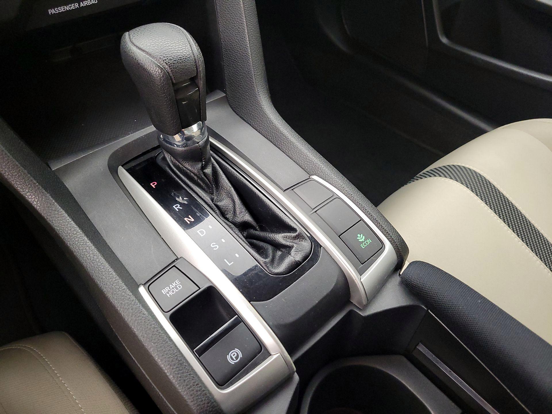 Thumbnail: 2016 Honda Civic - 17