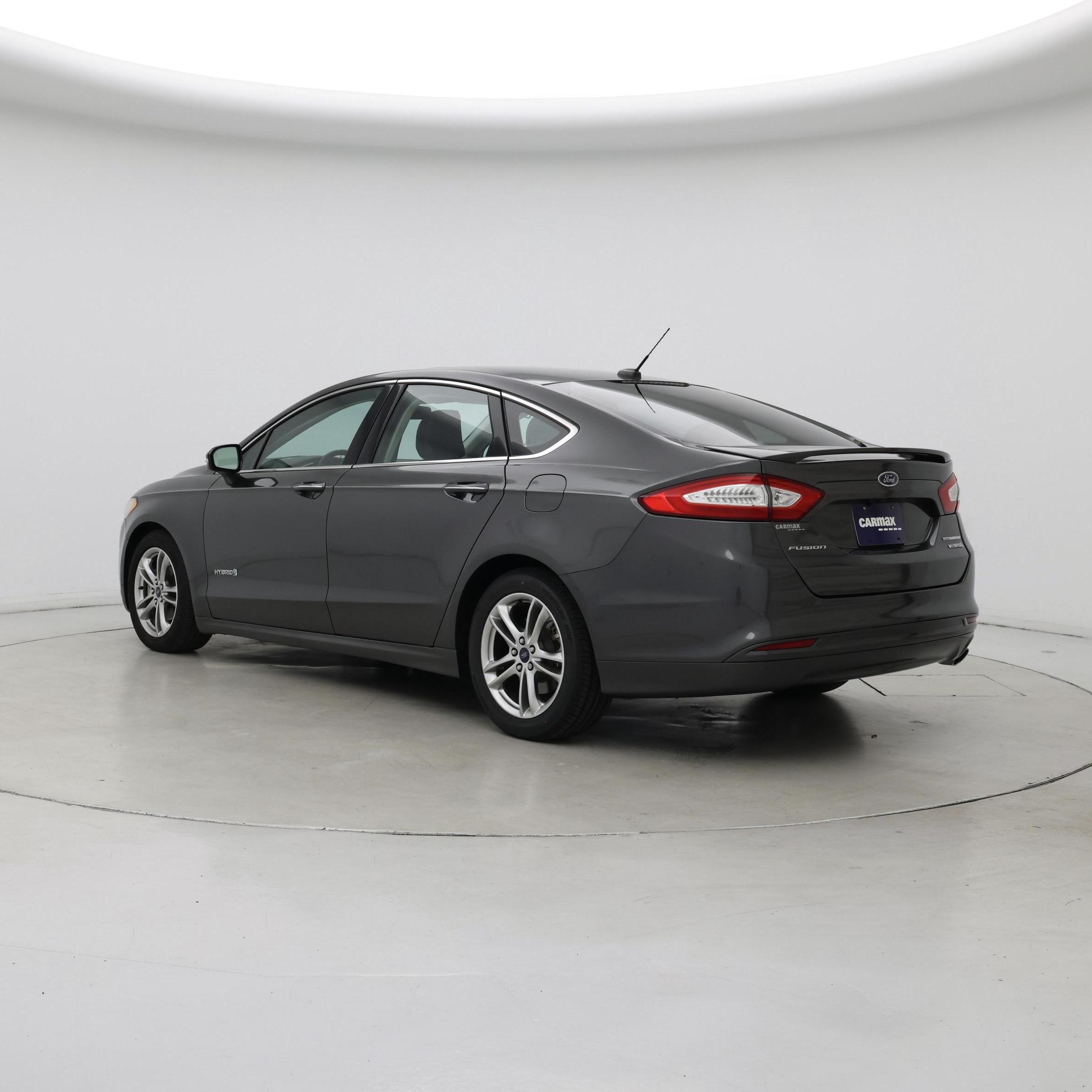 Thumbnail: 2016 Ford Fusion - 2