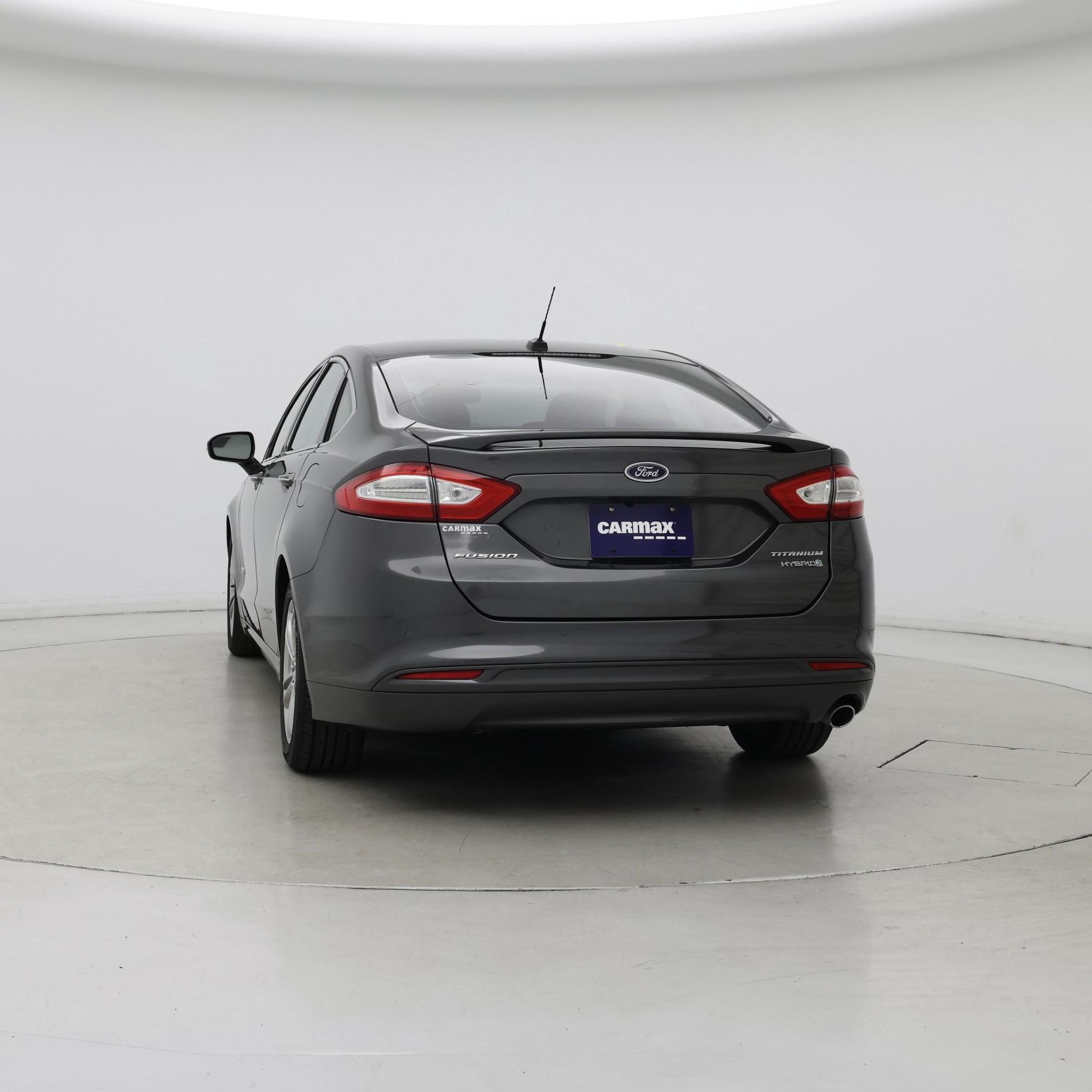 Thumbnail: 2016 Ford Fusion - 6