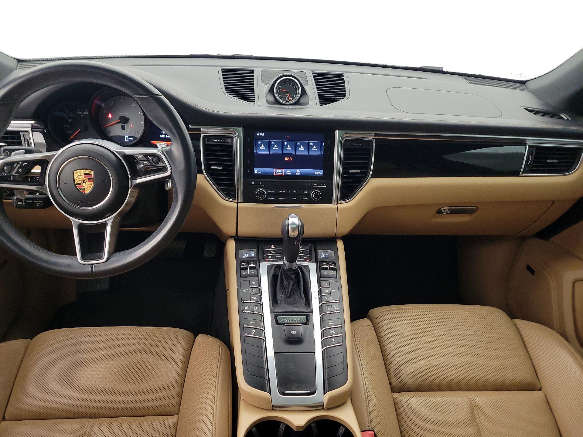 Thumbnail: 2017 Porsche Macan - 9