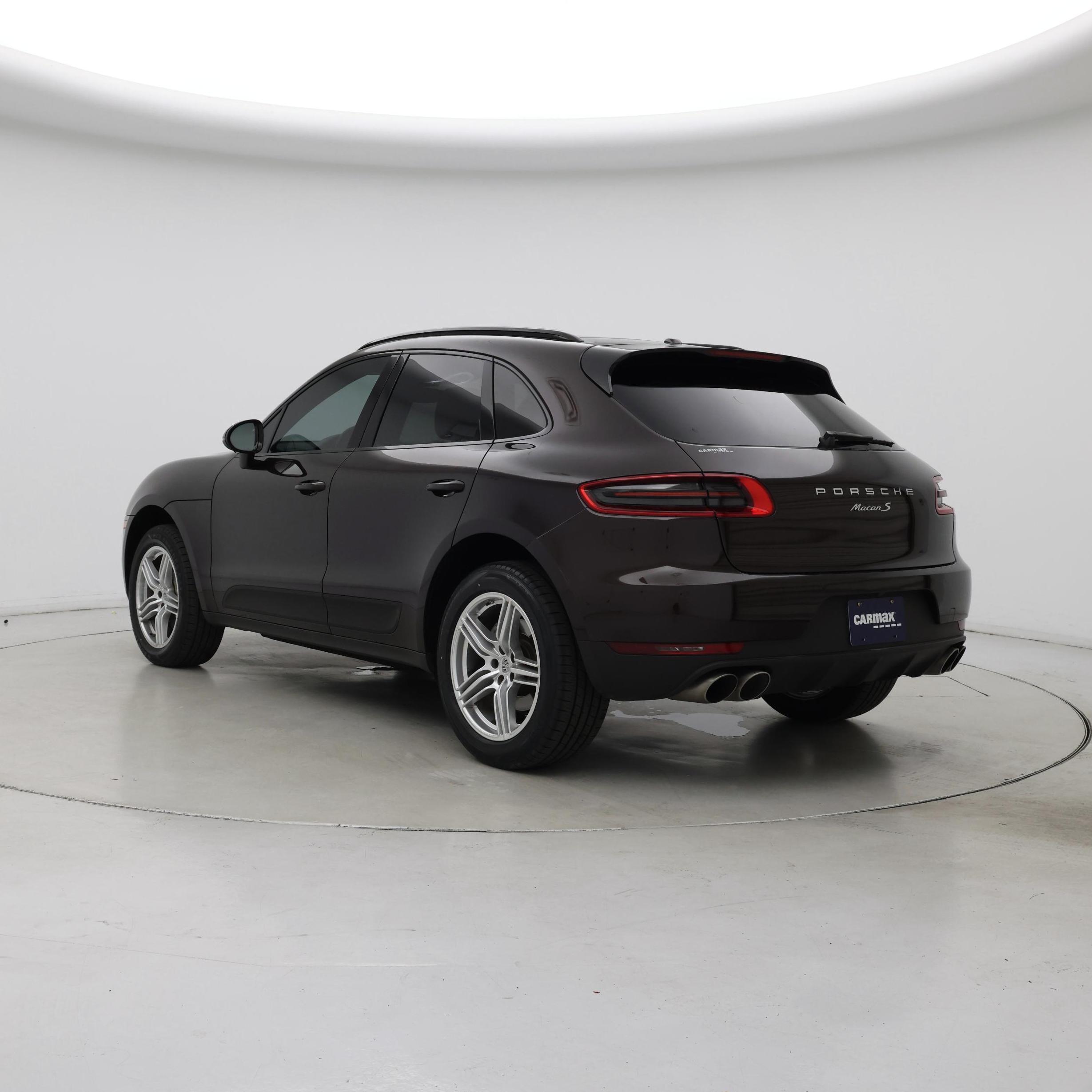 Thumbnail: 2017 Porsche Macan - 2