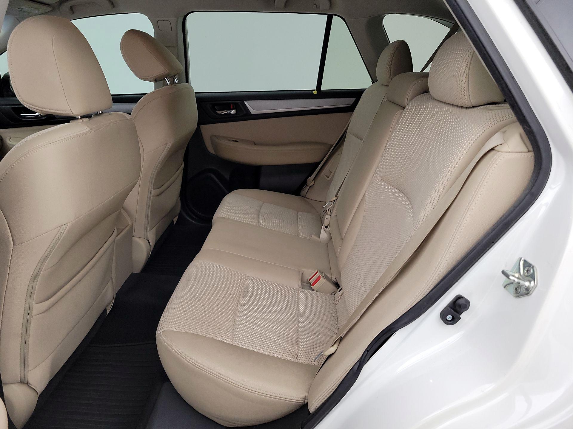 Thumbnail: 2015 Subaru Outback - 19