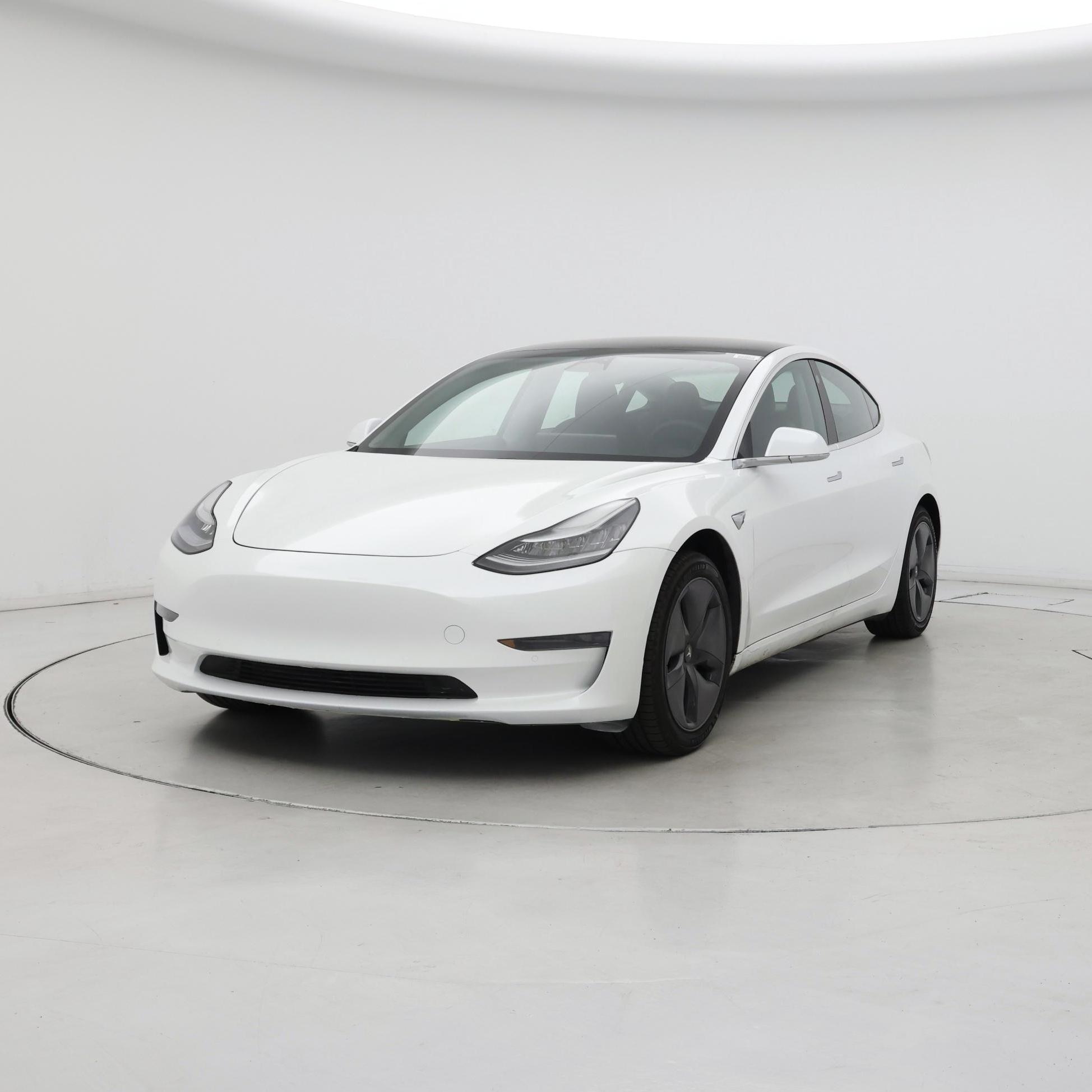 Thumbnail: 2020 Tesla Model 3 - 4