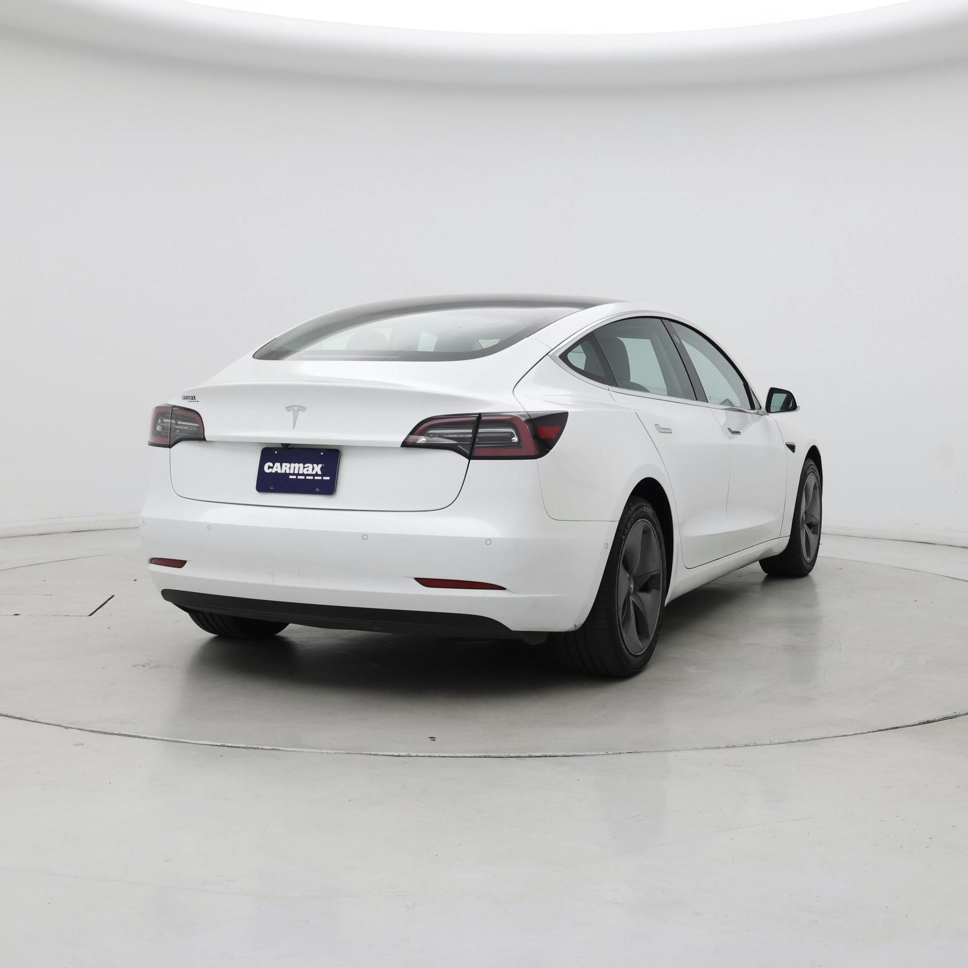 Thumbnail: 2020 Tesla Model 3 - 8