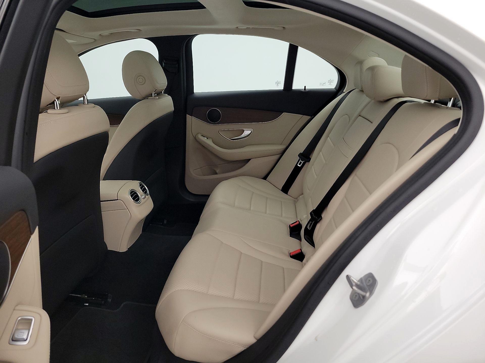 Thumbnail: 2021 Mercedes-Benz C-Class - 20