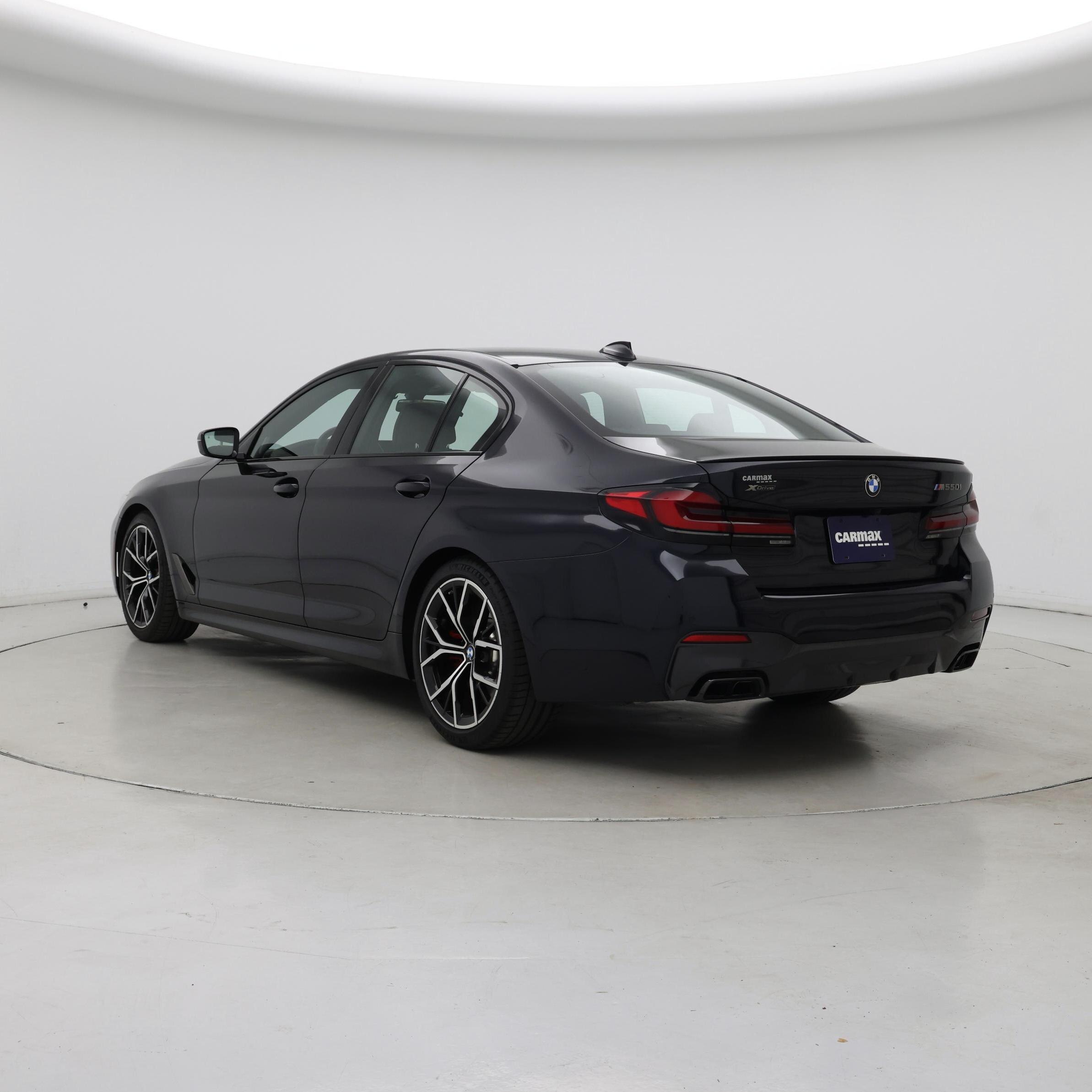 Thumbnail: 2022 BMW 5 Series - 2