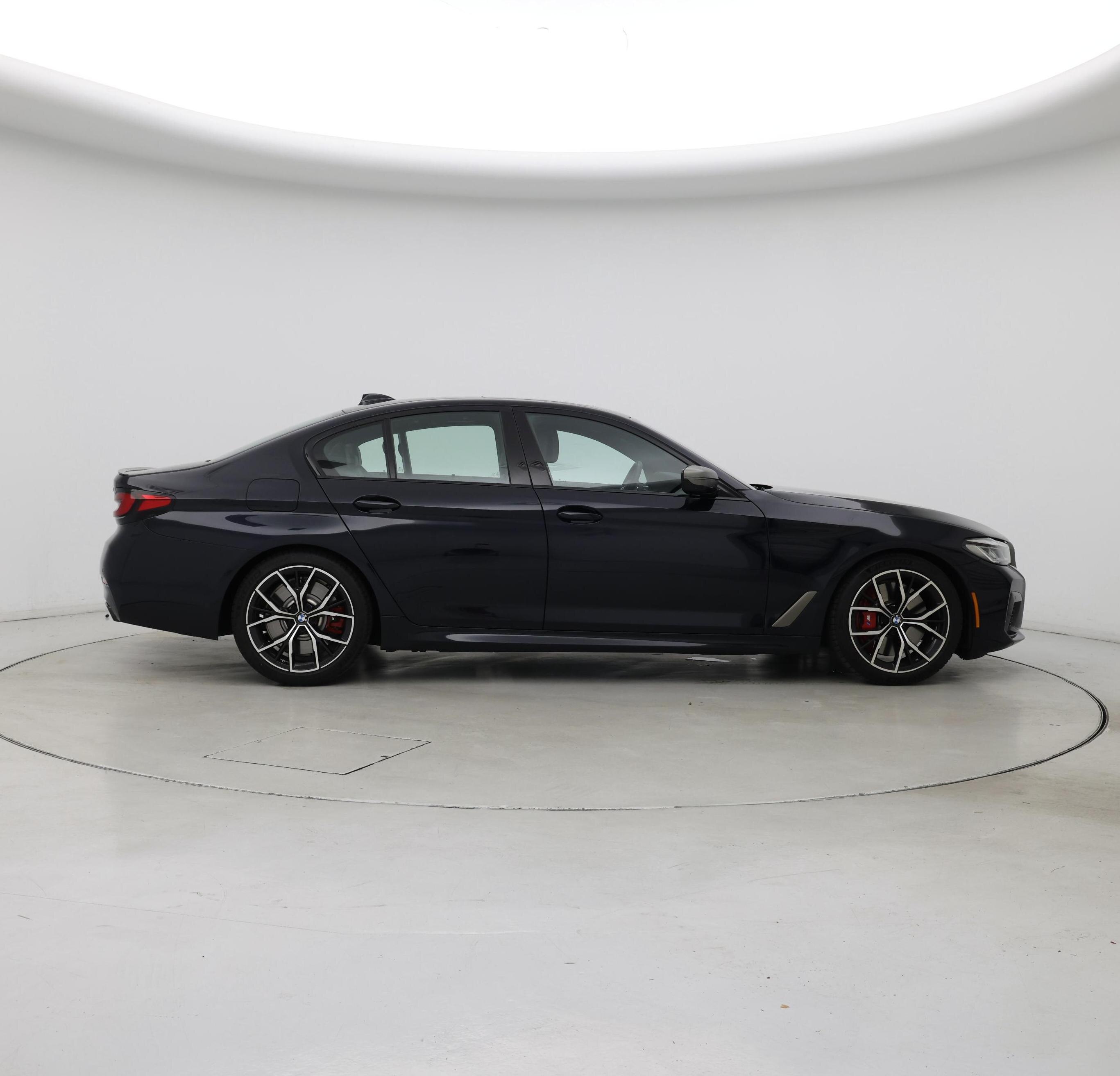 Thumbnail: 2022 BMW 5 Series - 7
