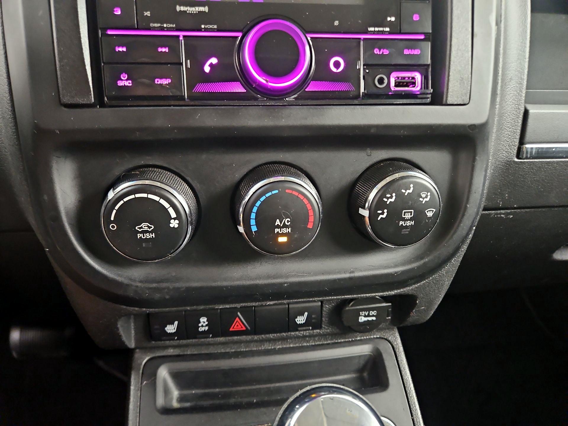 Thumbnail: 2014 Jeep Patriot - 14