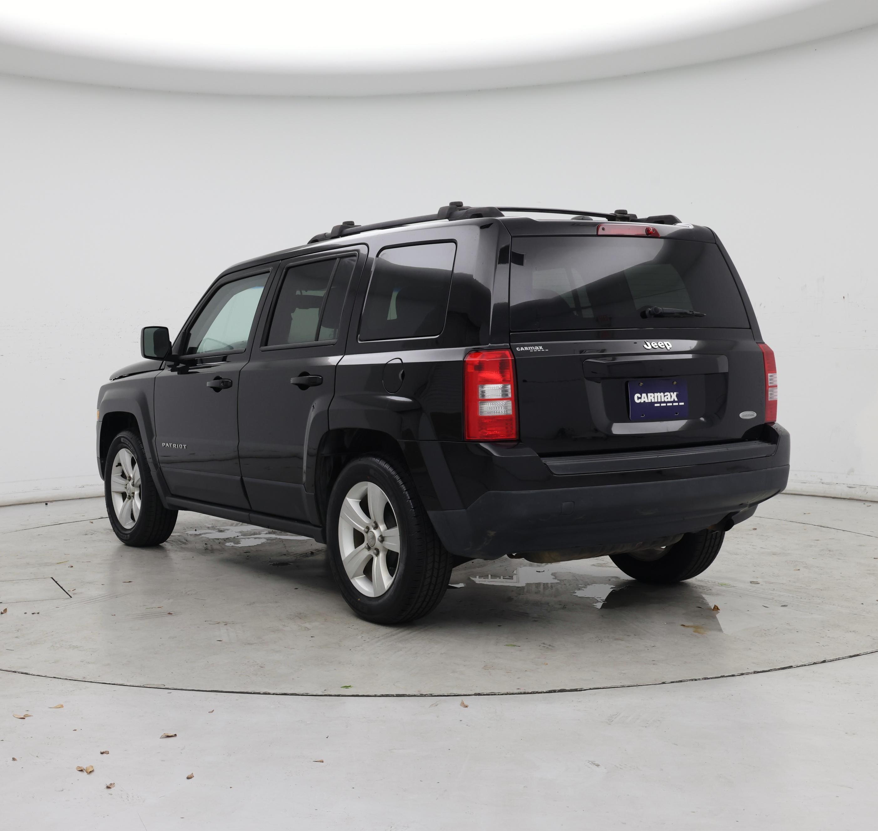 Thumbnail: 2014 Jeep Patriot - 2