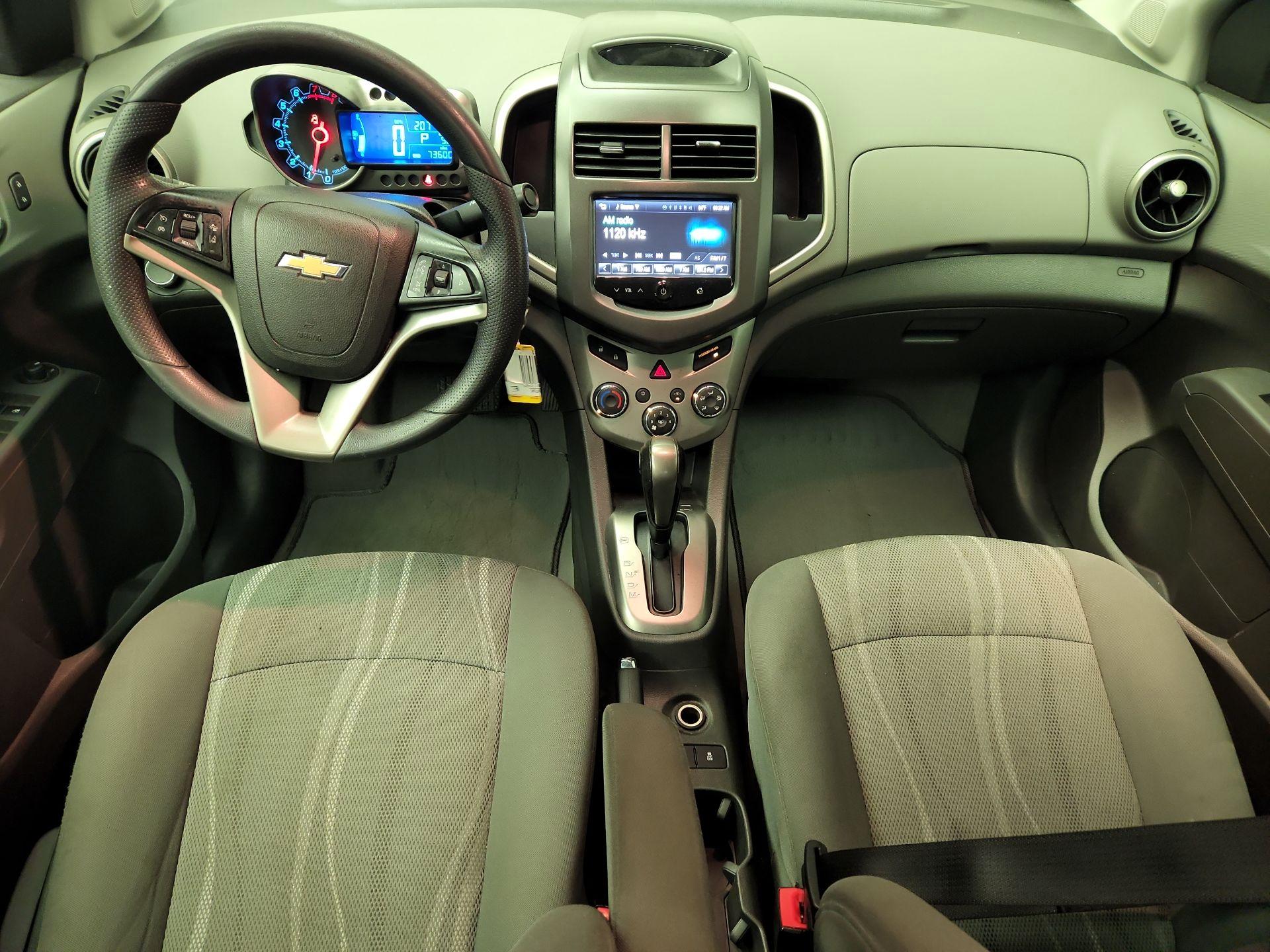 Thumbnail: 2016 Chevrolet Sonic - 9