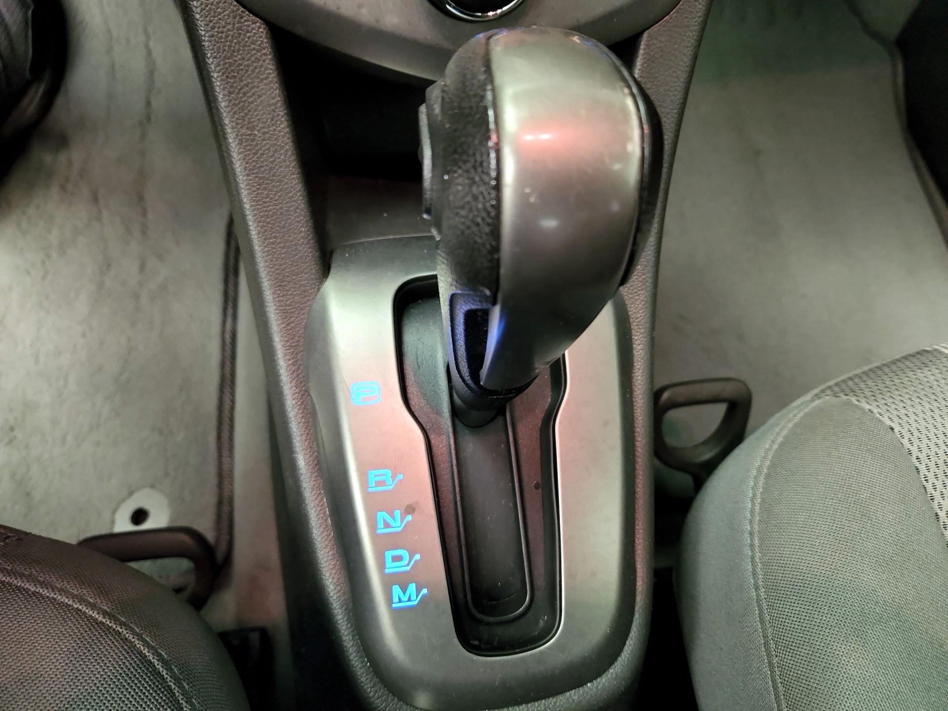 Thumbnail: 2016 Chevrolet Sonic - 17