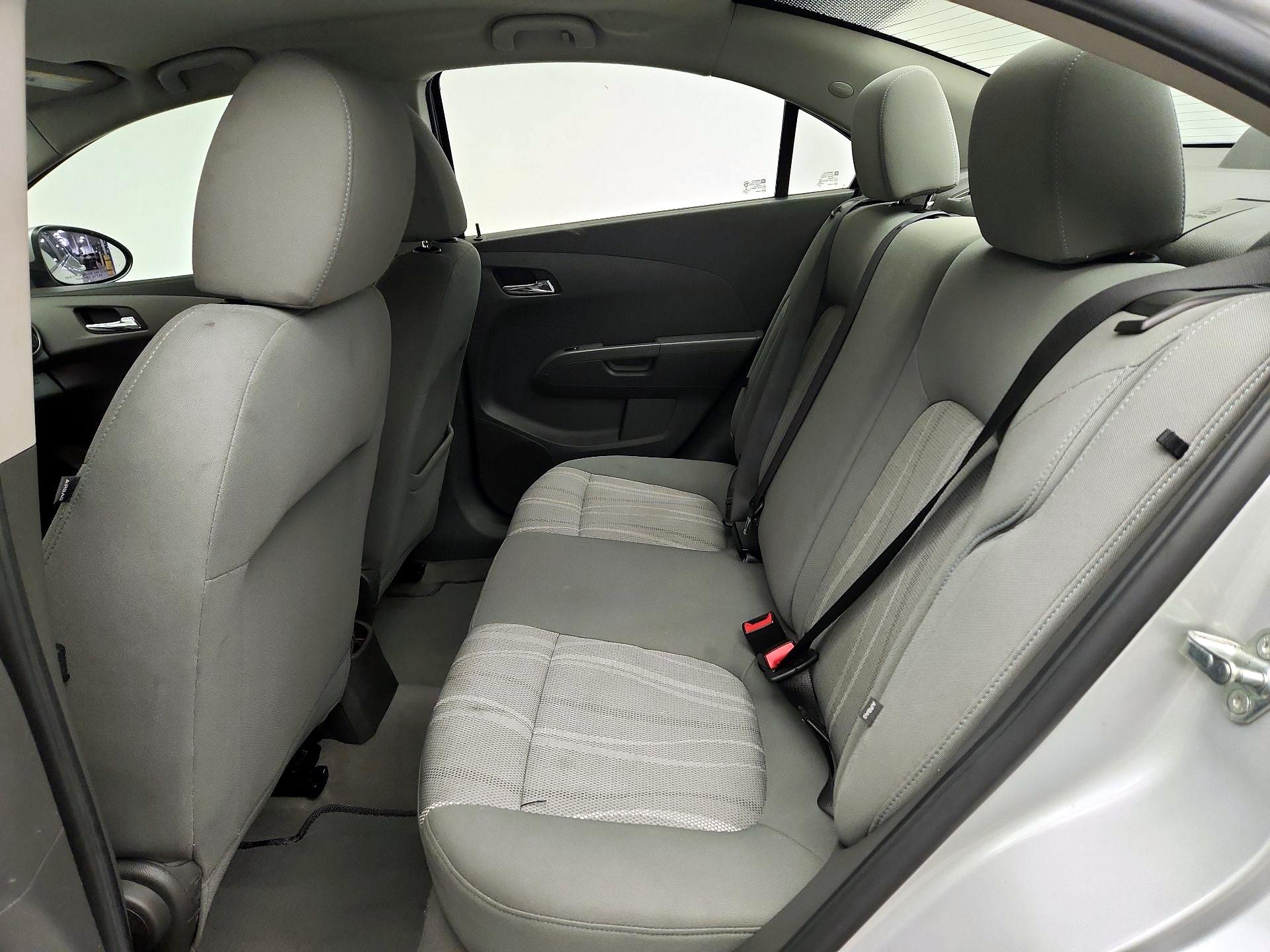 Thumbnail: 2016 Chevrolet Sonic - 19