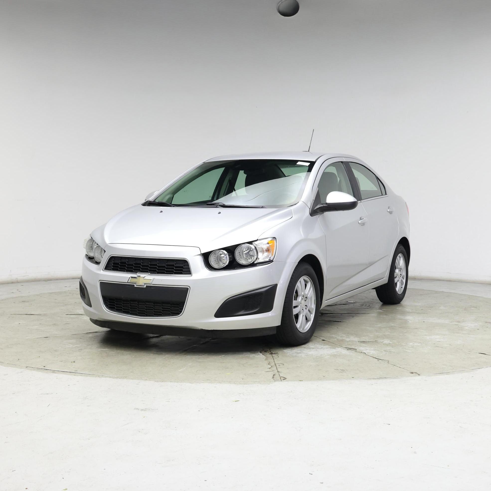 Thumbnail: 2016 Chevrolet Sonic - 4