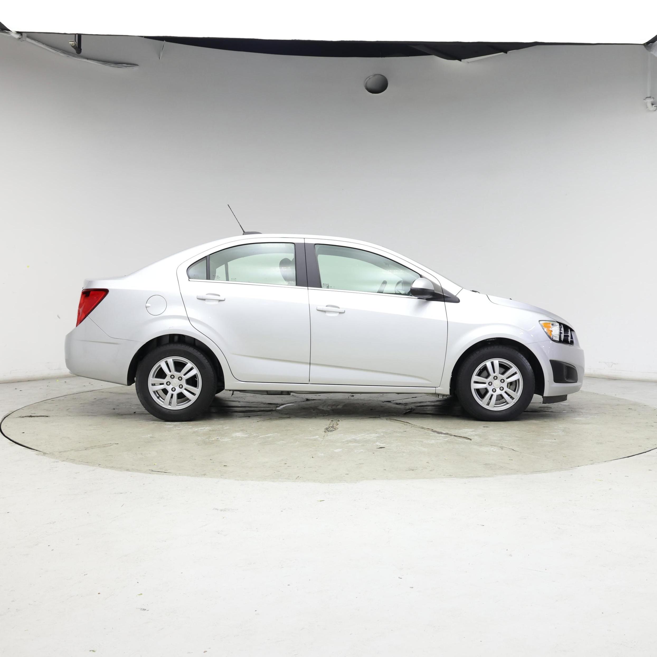 Thumbnail: 2016 Chevrolet Sonic - 7