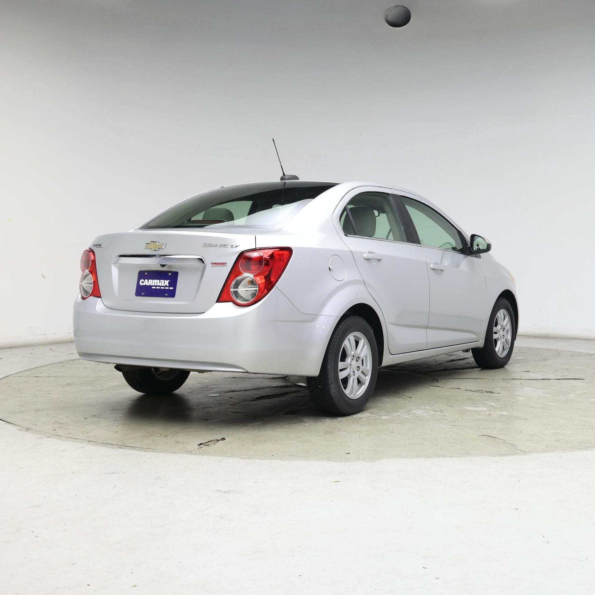Thumbnail: 2016 Chevrolet Sonic - 8