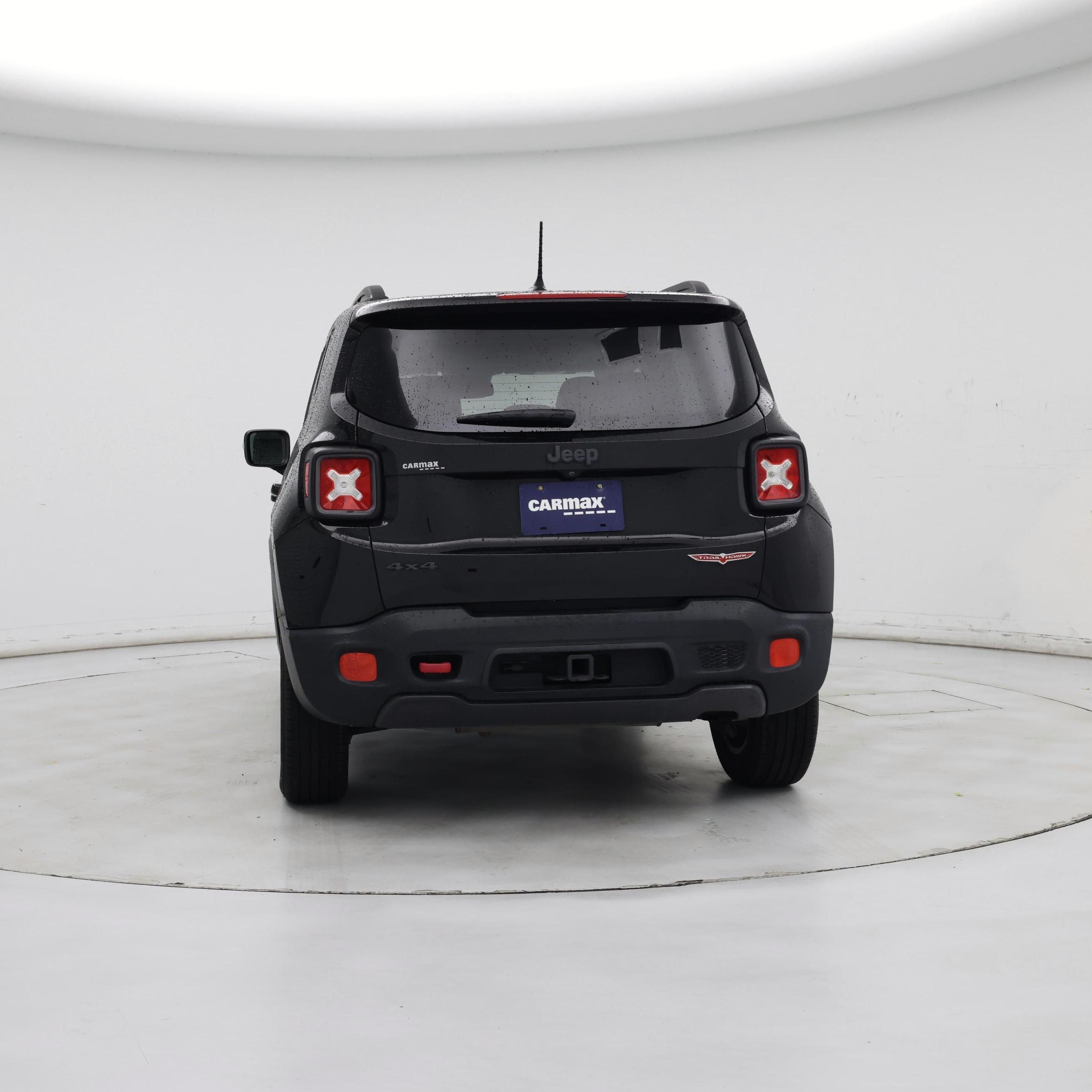Thumbnail: 2016 Jeep Renegade - 6