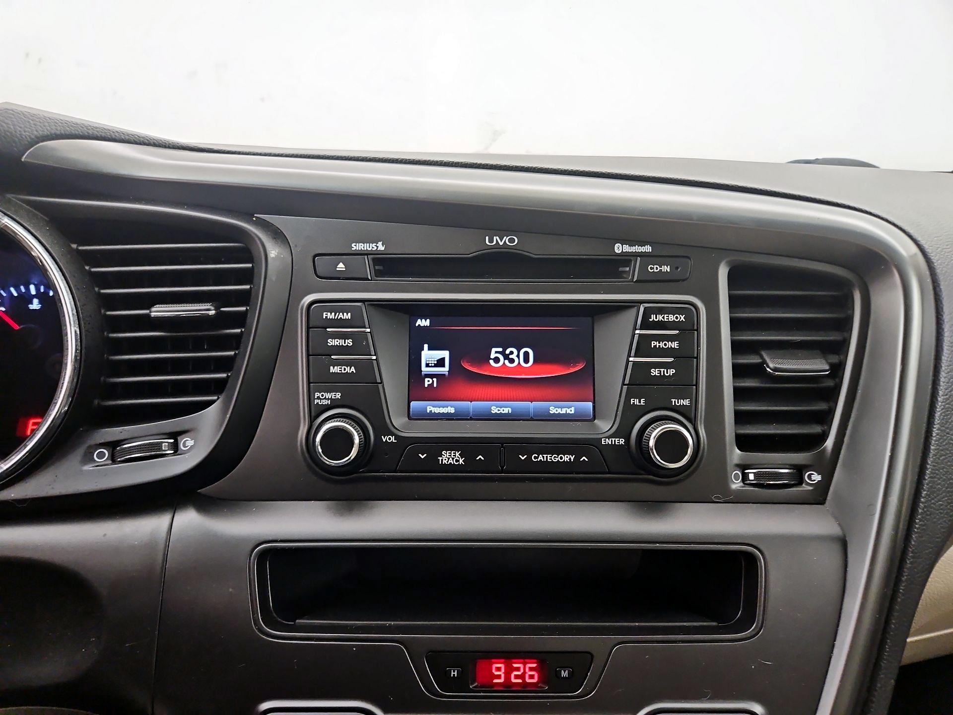 Thumbnail: 2013 Kia Optima - 15