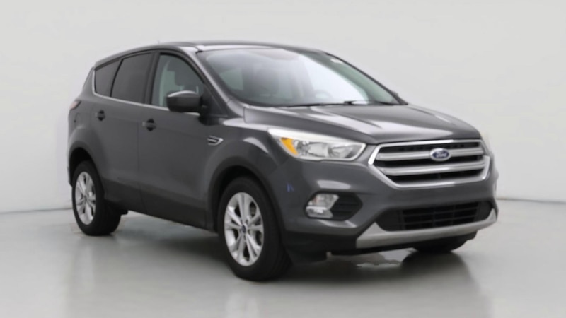 2017 Ford Escape SE Hero Image