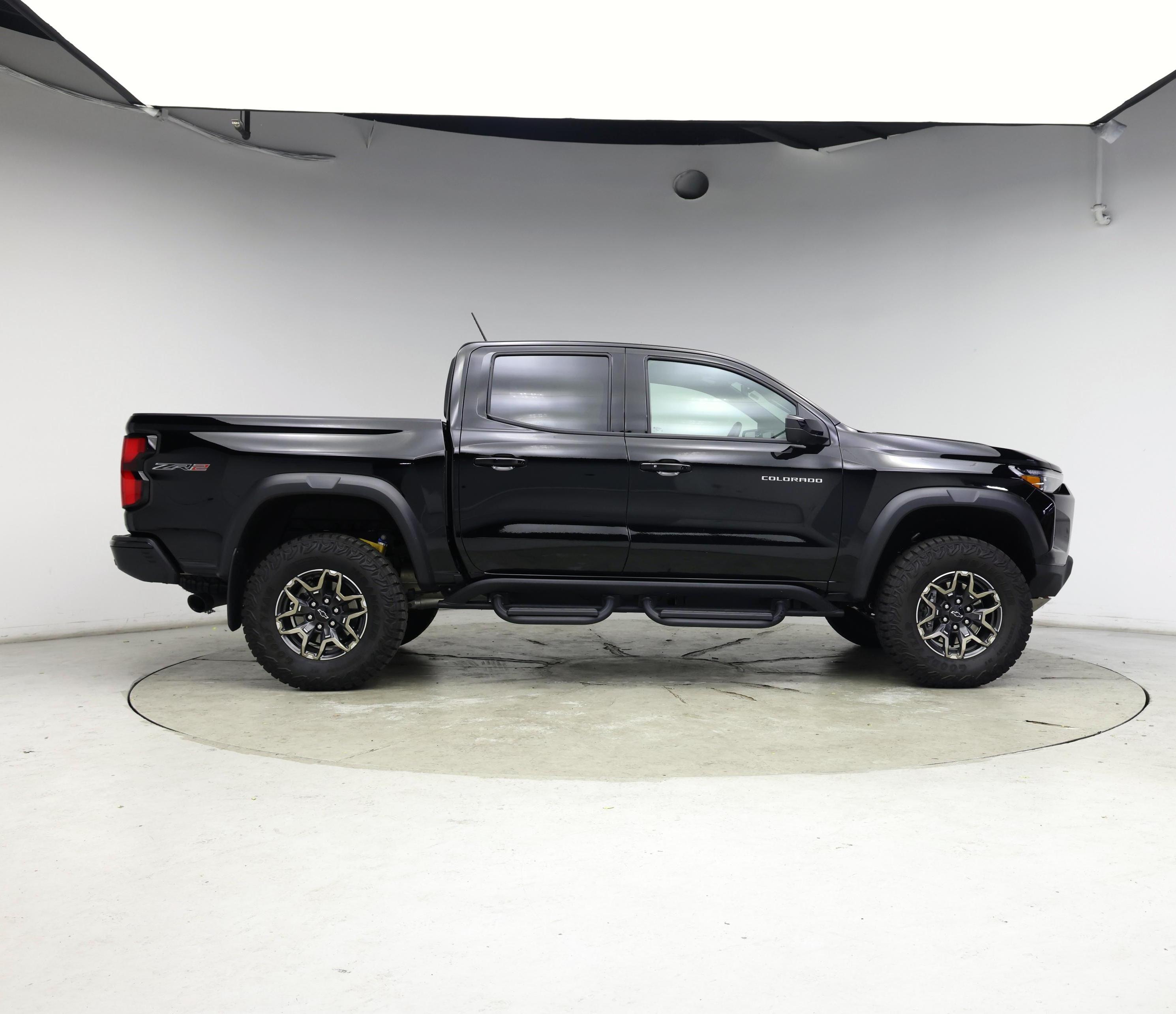 Thumbnail: 2024 Chevrolet Colorado - 7