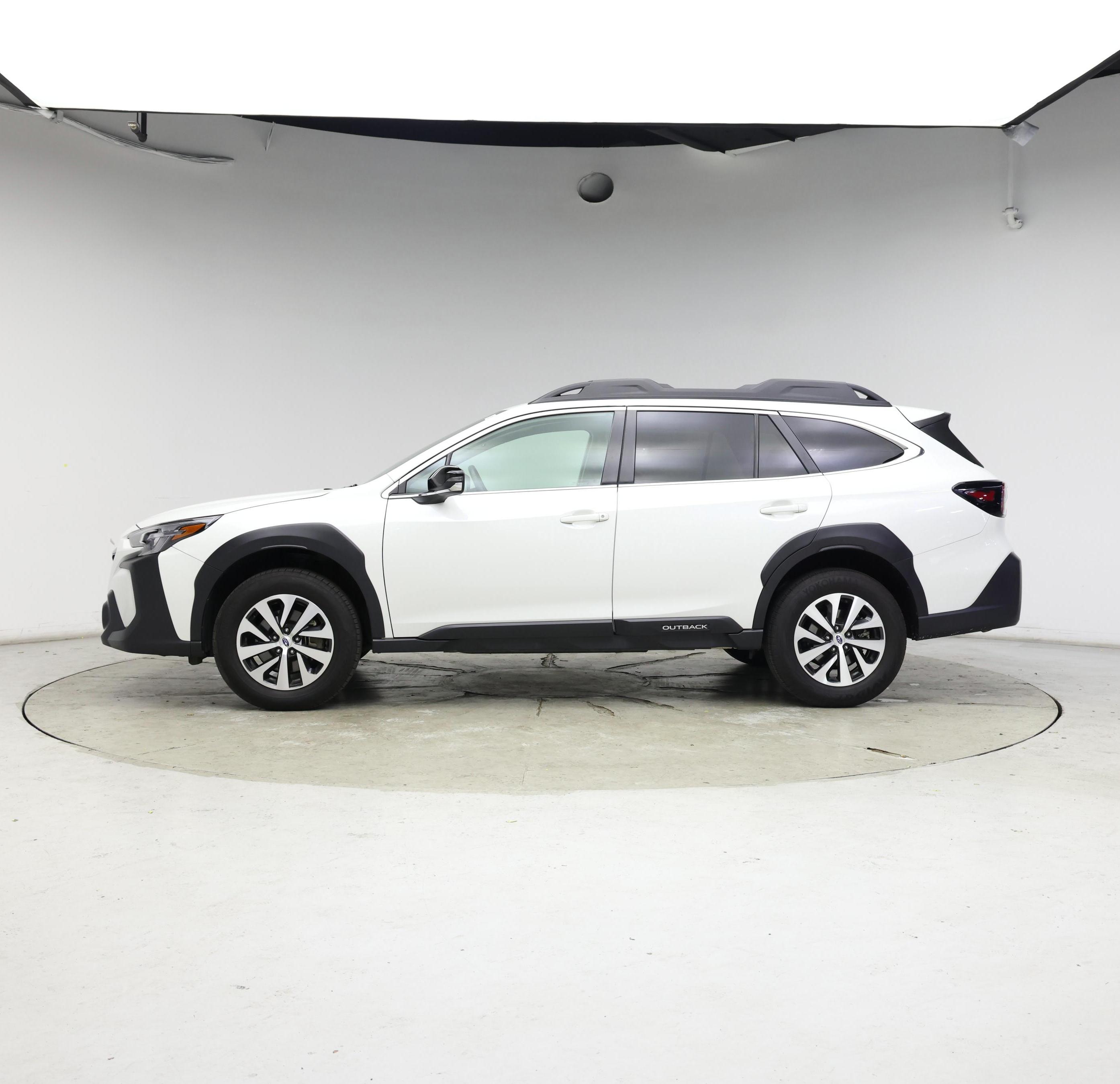 Thumbnail: 2023 Subaru Outback - 3