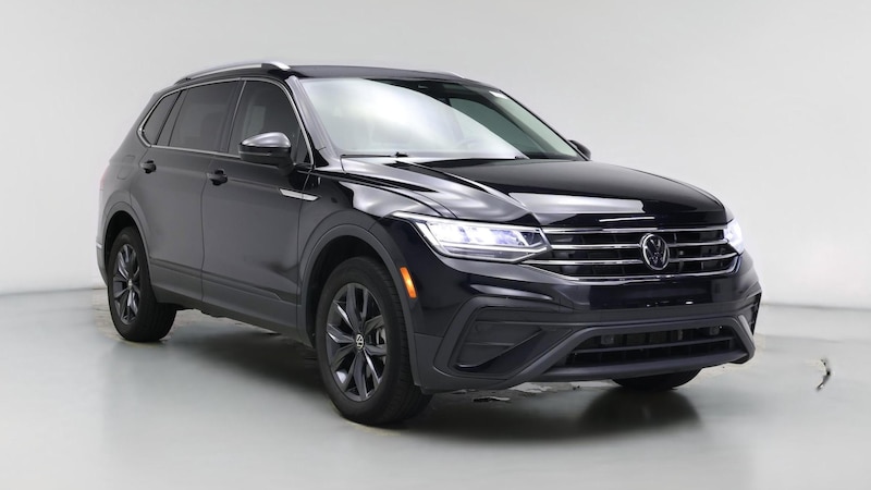 2022 Volkswagen Tiguan SE Hero Image