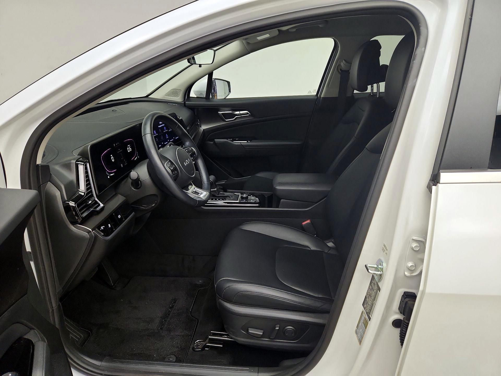 Thumbnail: 2023 Kia Sportage - 11