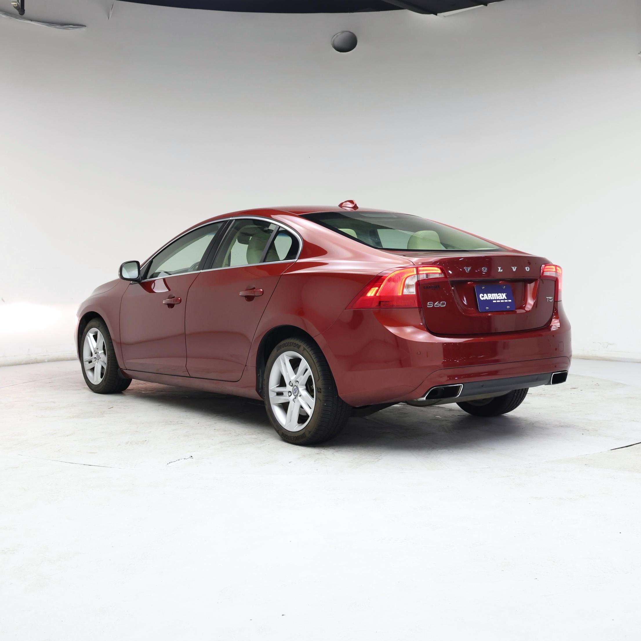 Thumbnail: 2015 Volvo S60 - 2