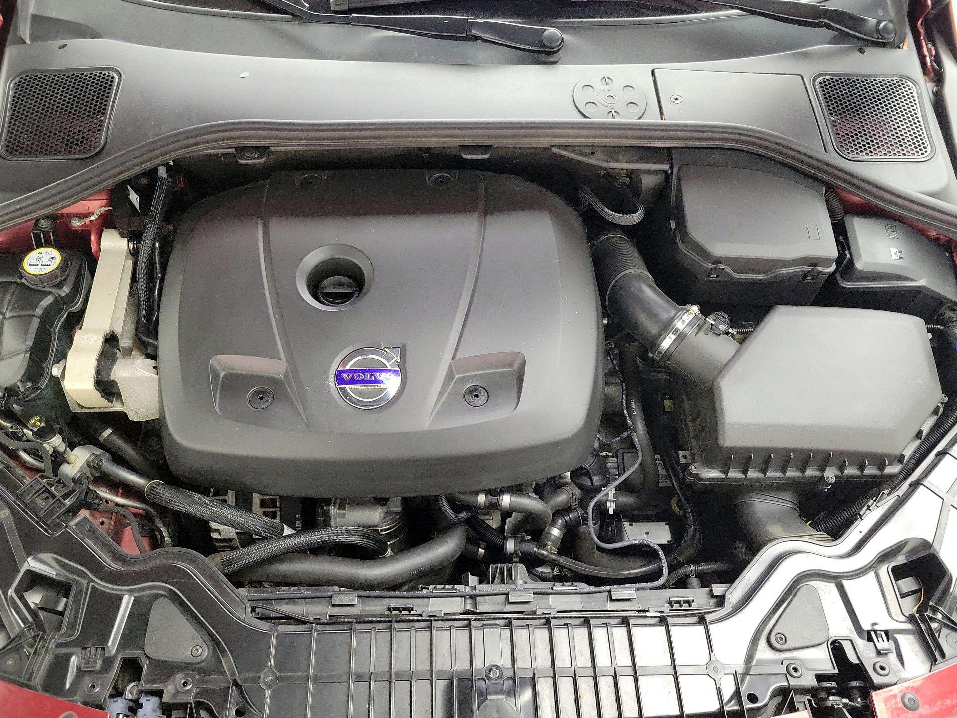 Thumbnail: 2015 Volvo S60 - 20
